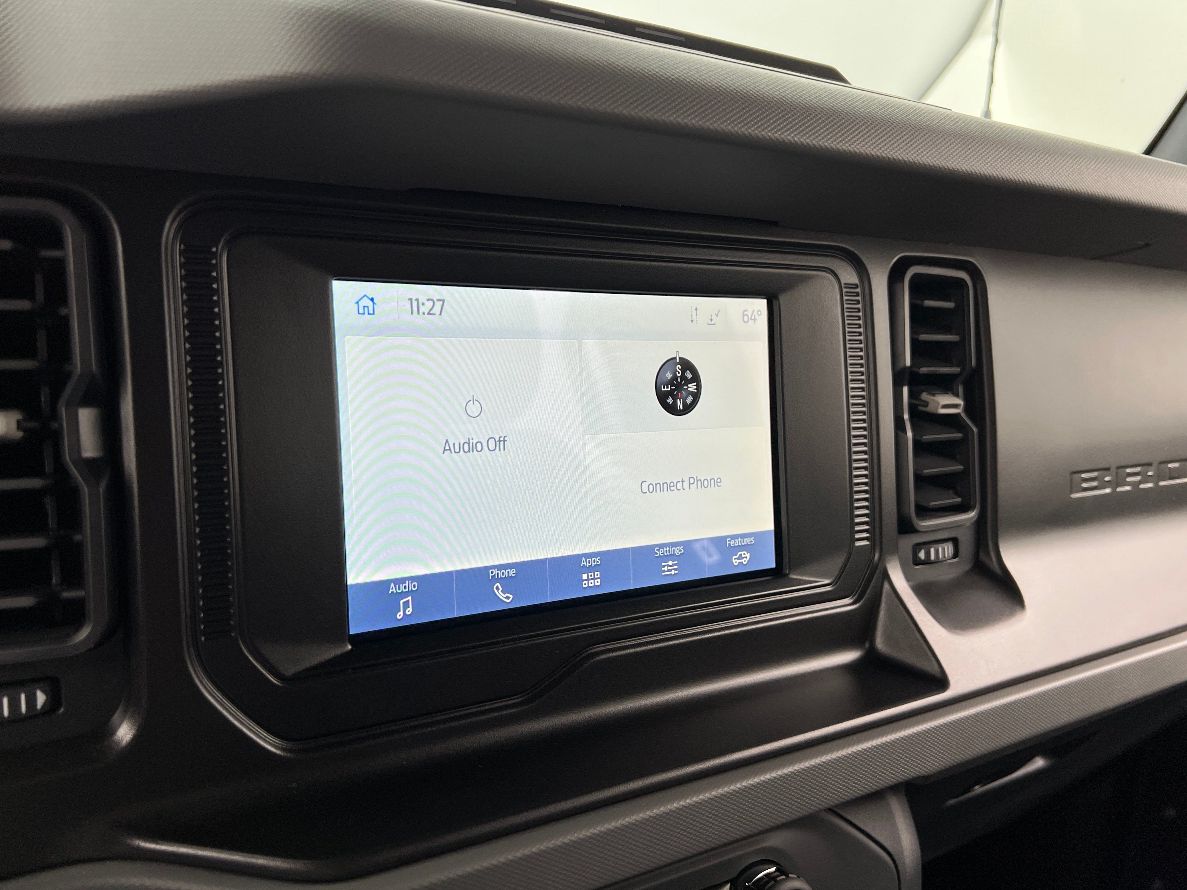 2022 Ford Bronco Base 4
