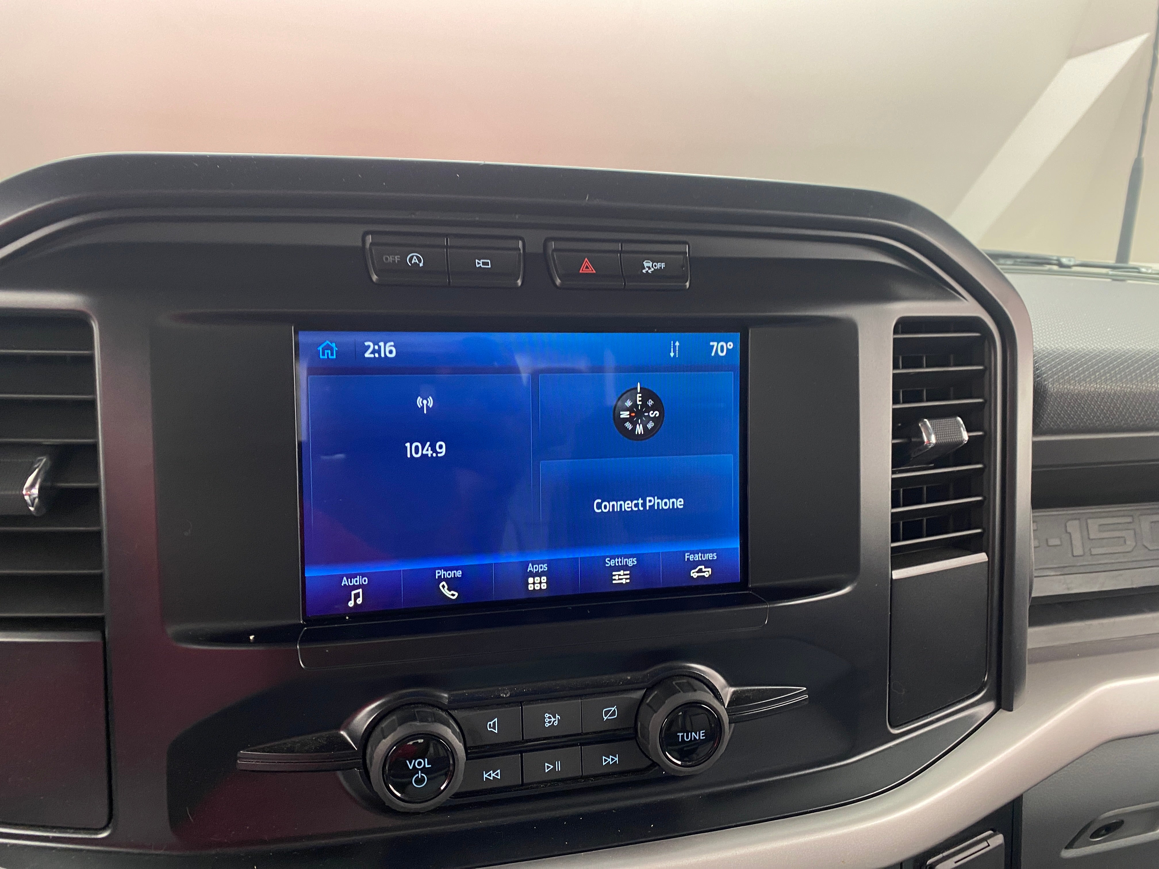2023 Ford Econoline E-150 4