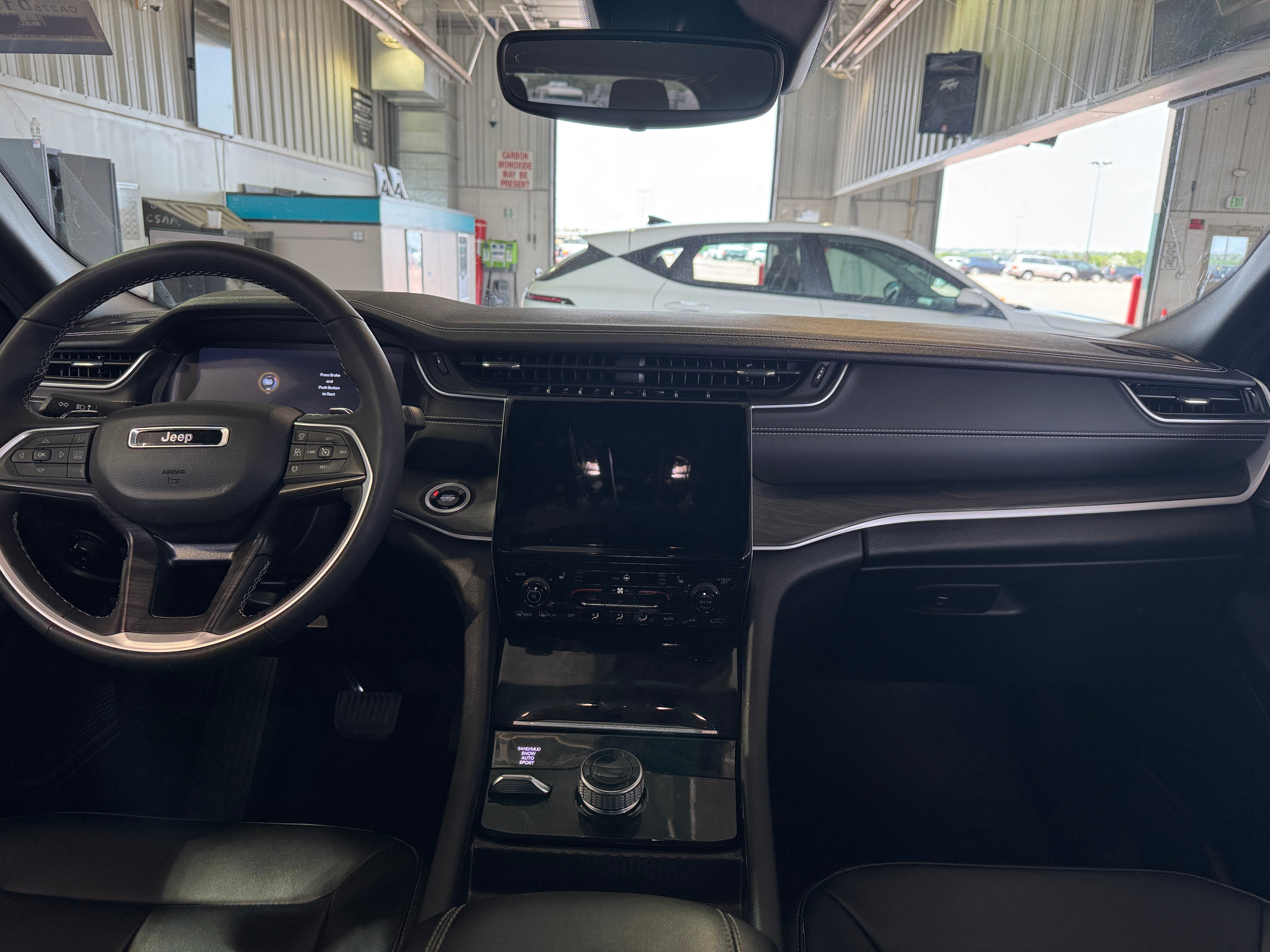 2024 Jeep Grand Cherokee L Limited Edition 2