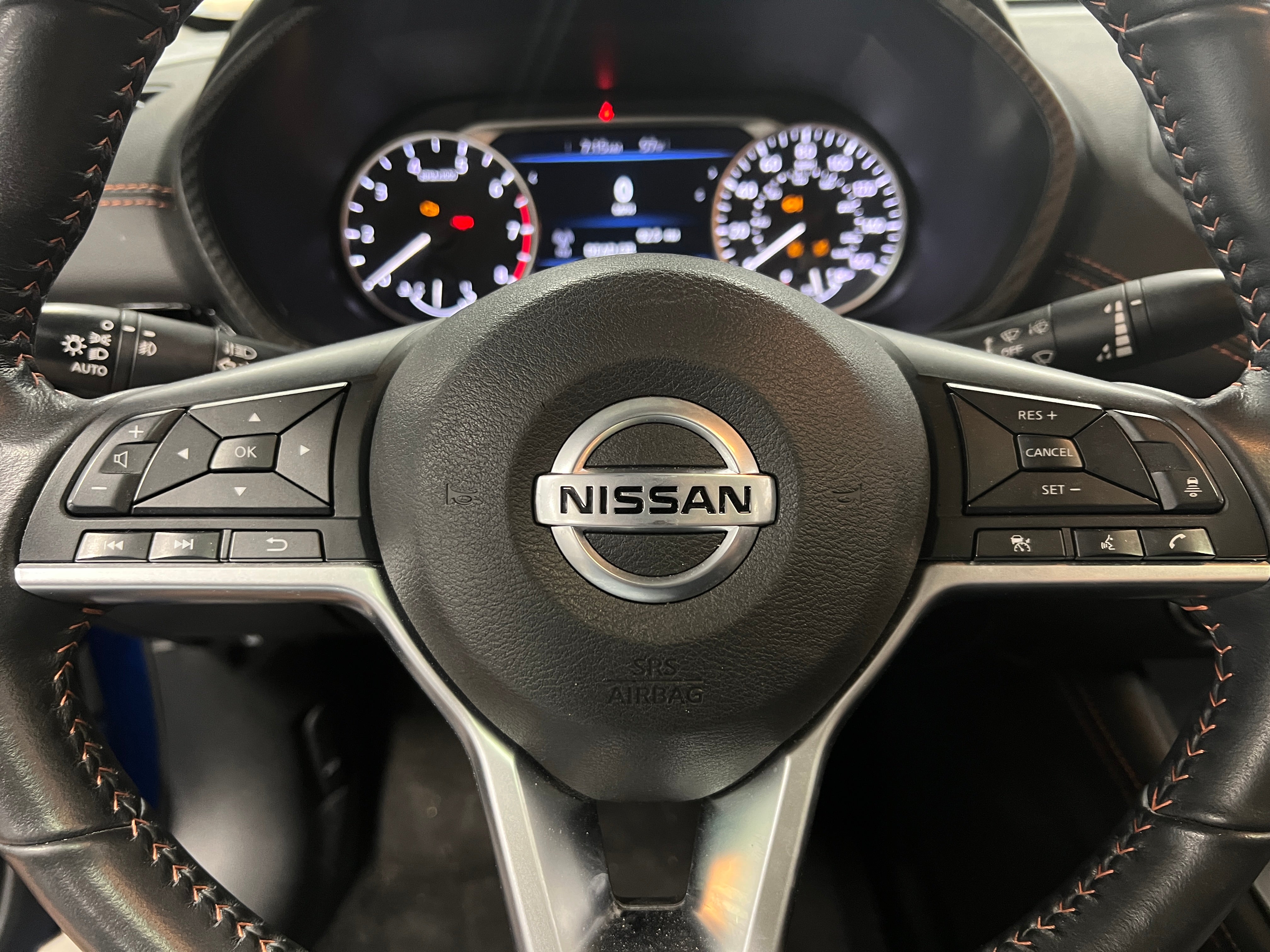 2022 Nissan Sentra SR 5