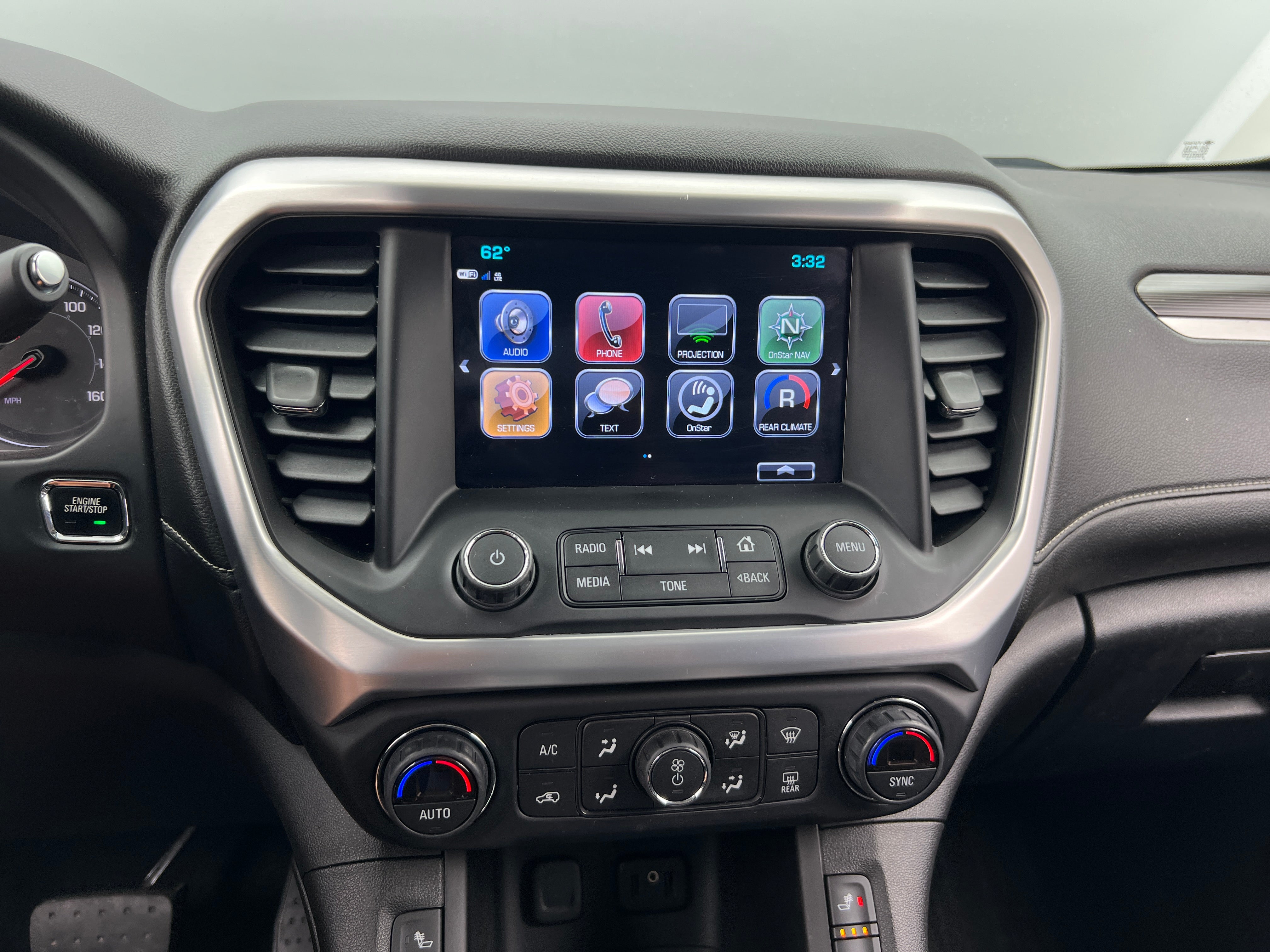 2017 GMC Acadia SLT 3
