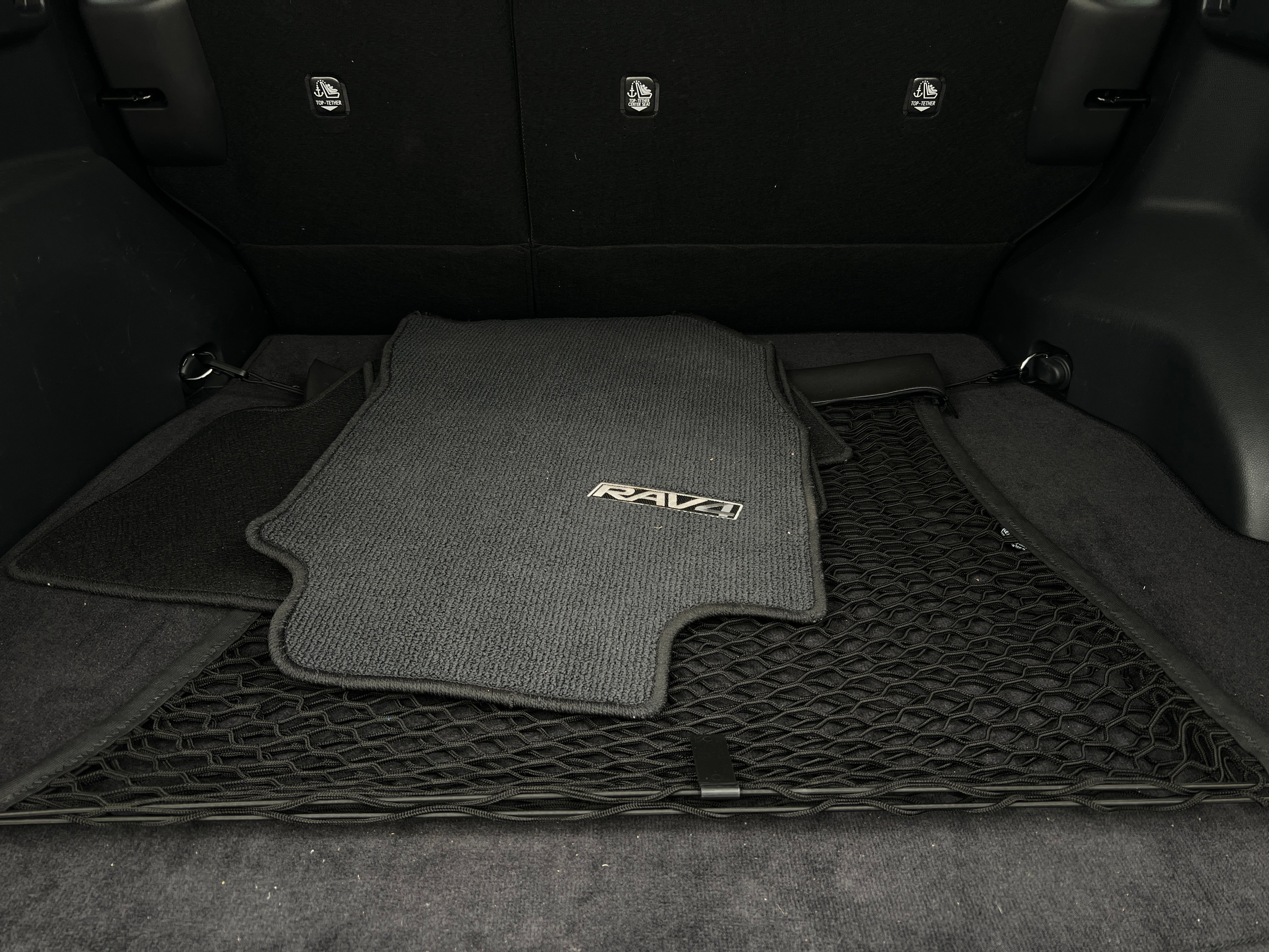 2024 Toyota RAV4 XLE Premium 6