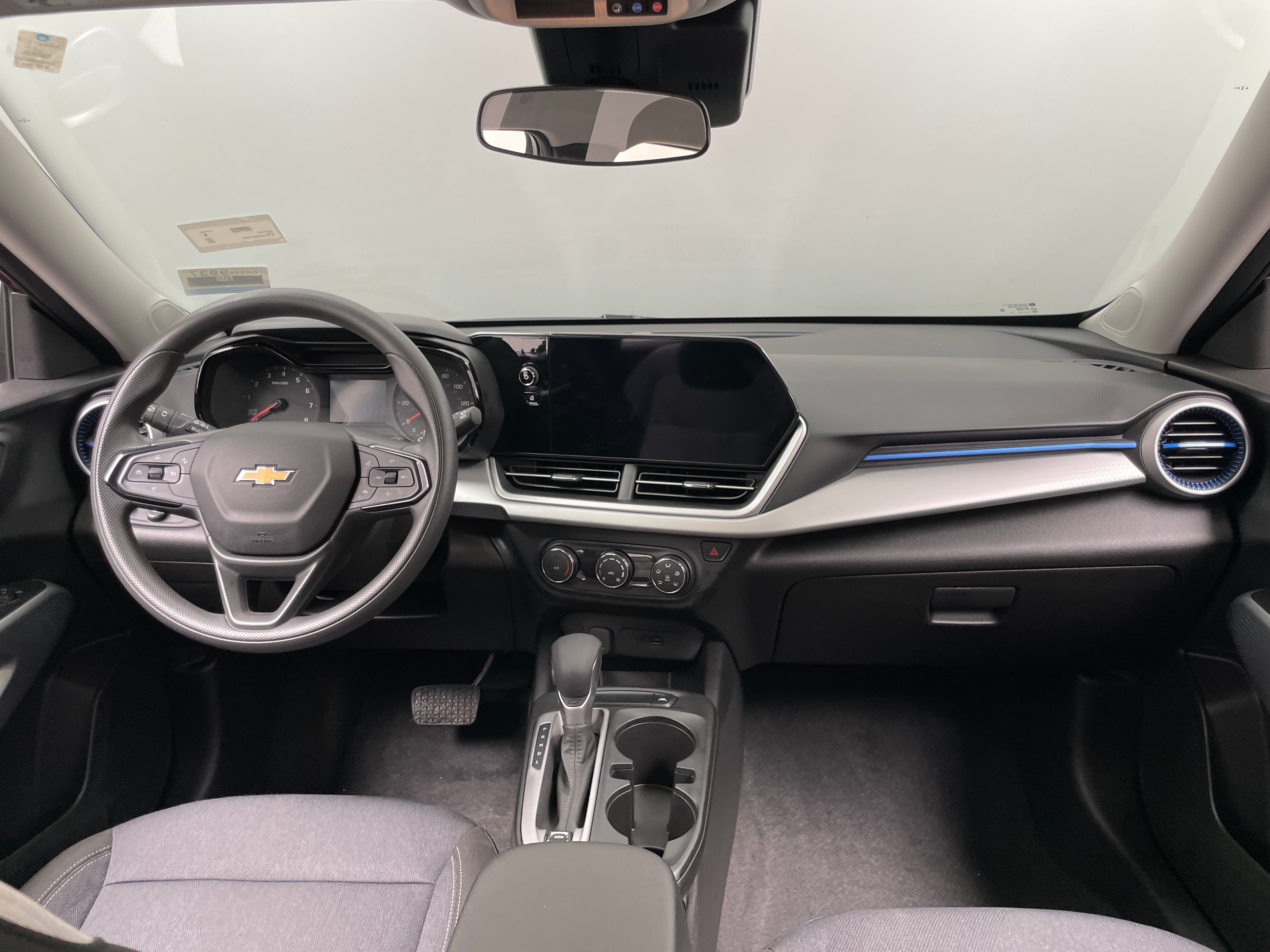 2025 Chevrolet Trax LS 3