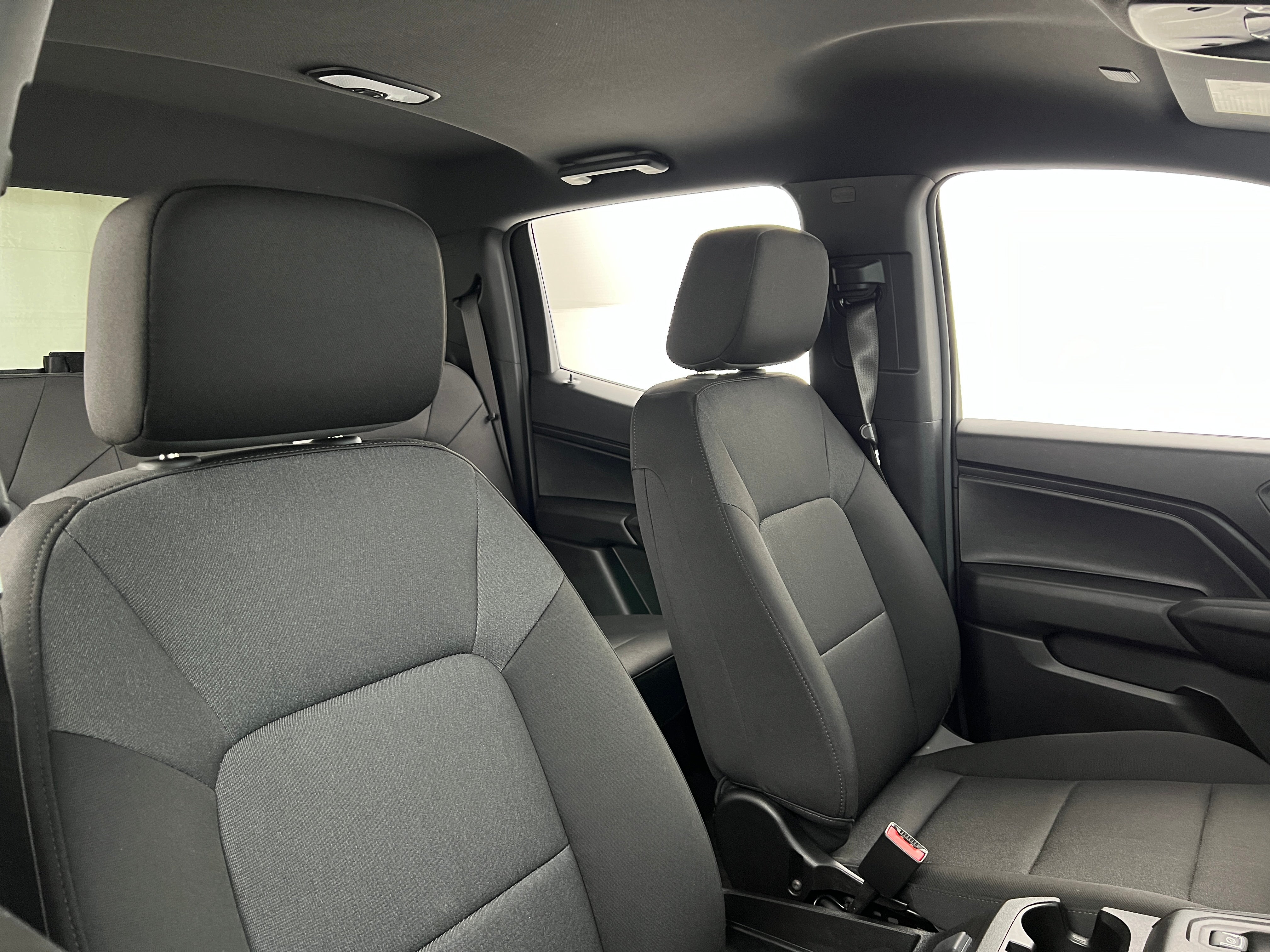 2024 Chevrolet Colorado Work Truck 2