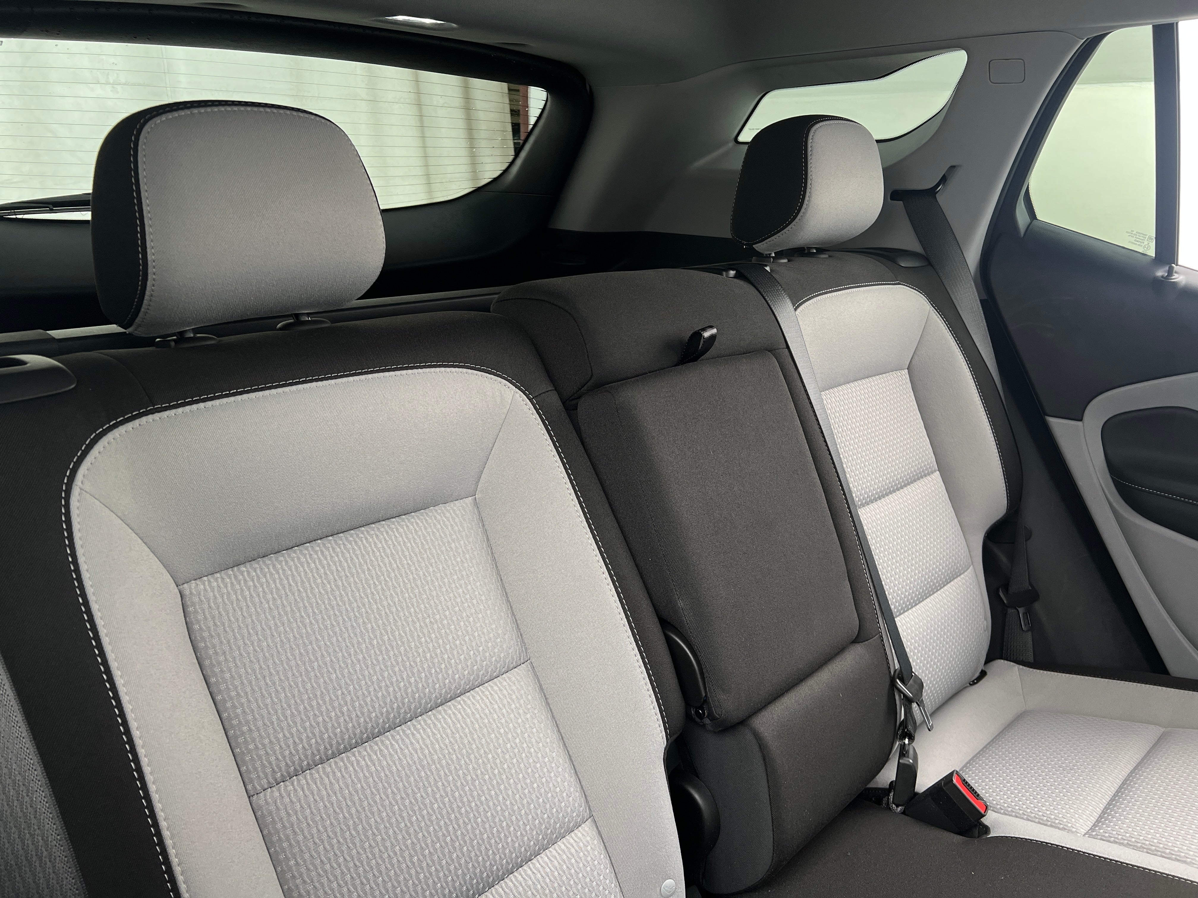 2023 GMC Terrain SLE 6