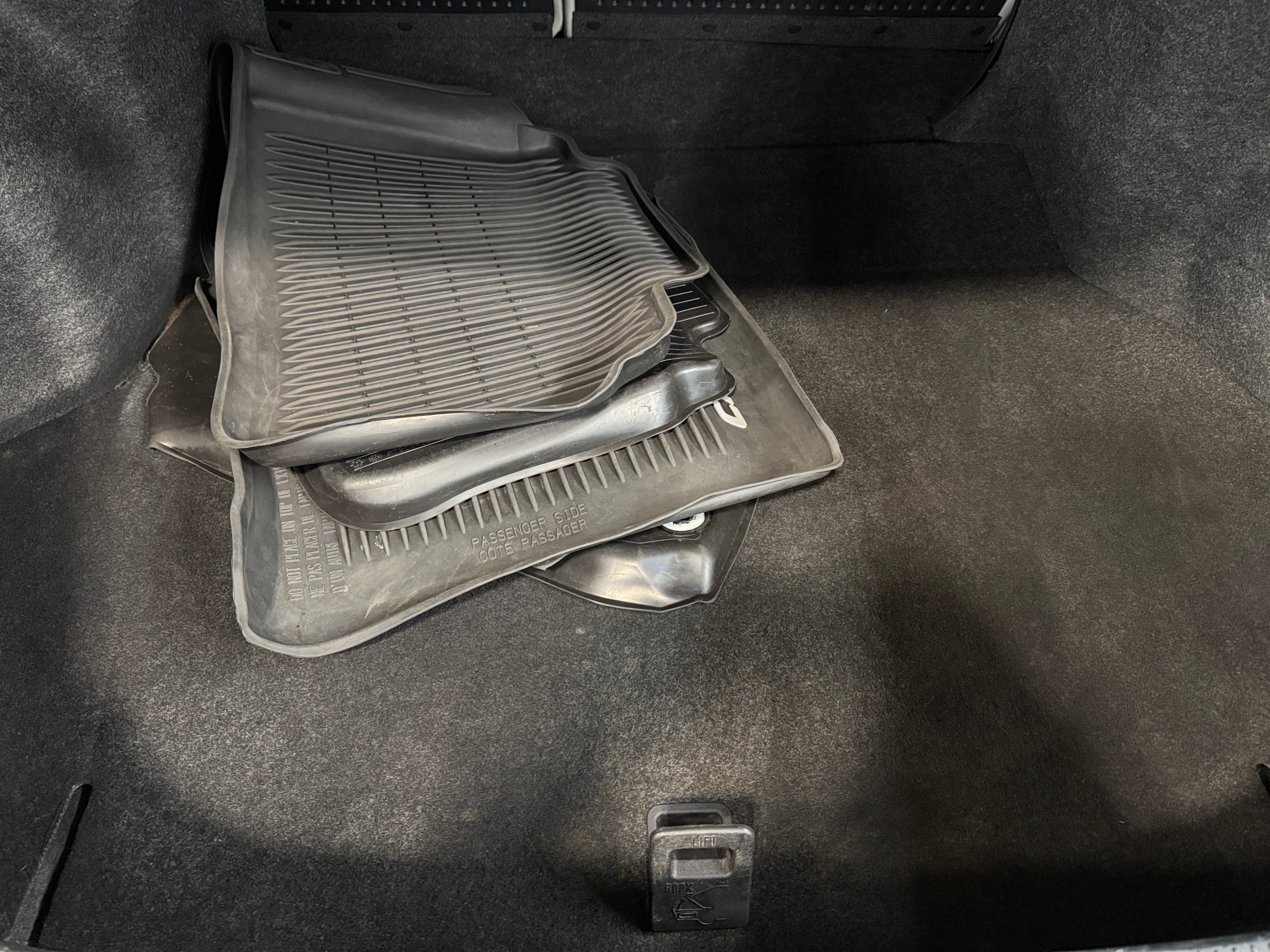 2015 Toyota Camry SE 7