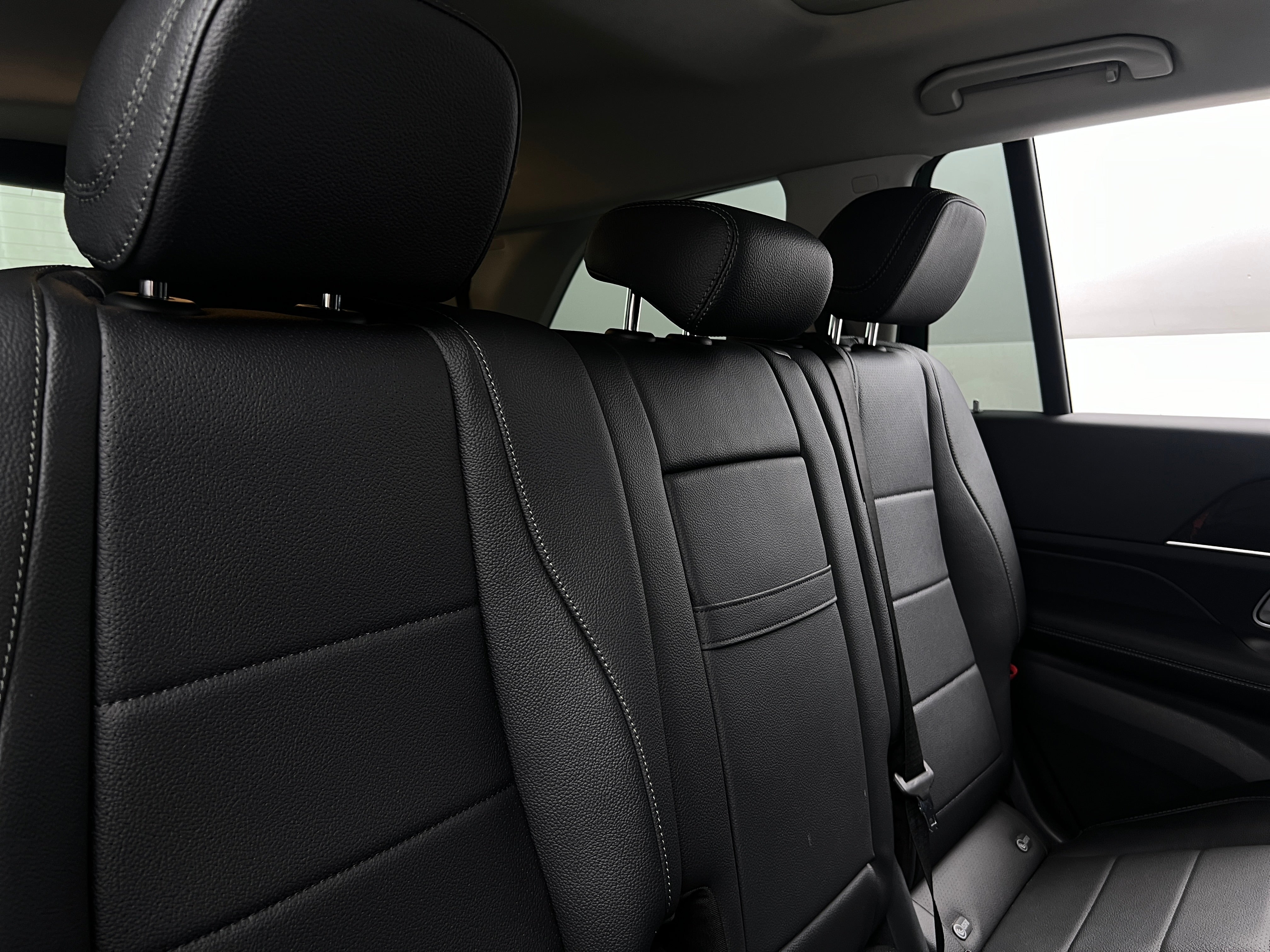 2023 Mercedes-Benz GLS 450 4MATIC 5