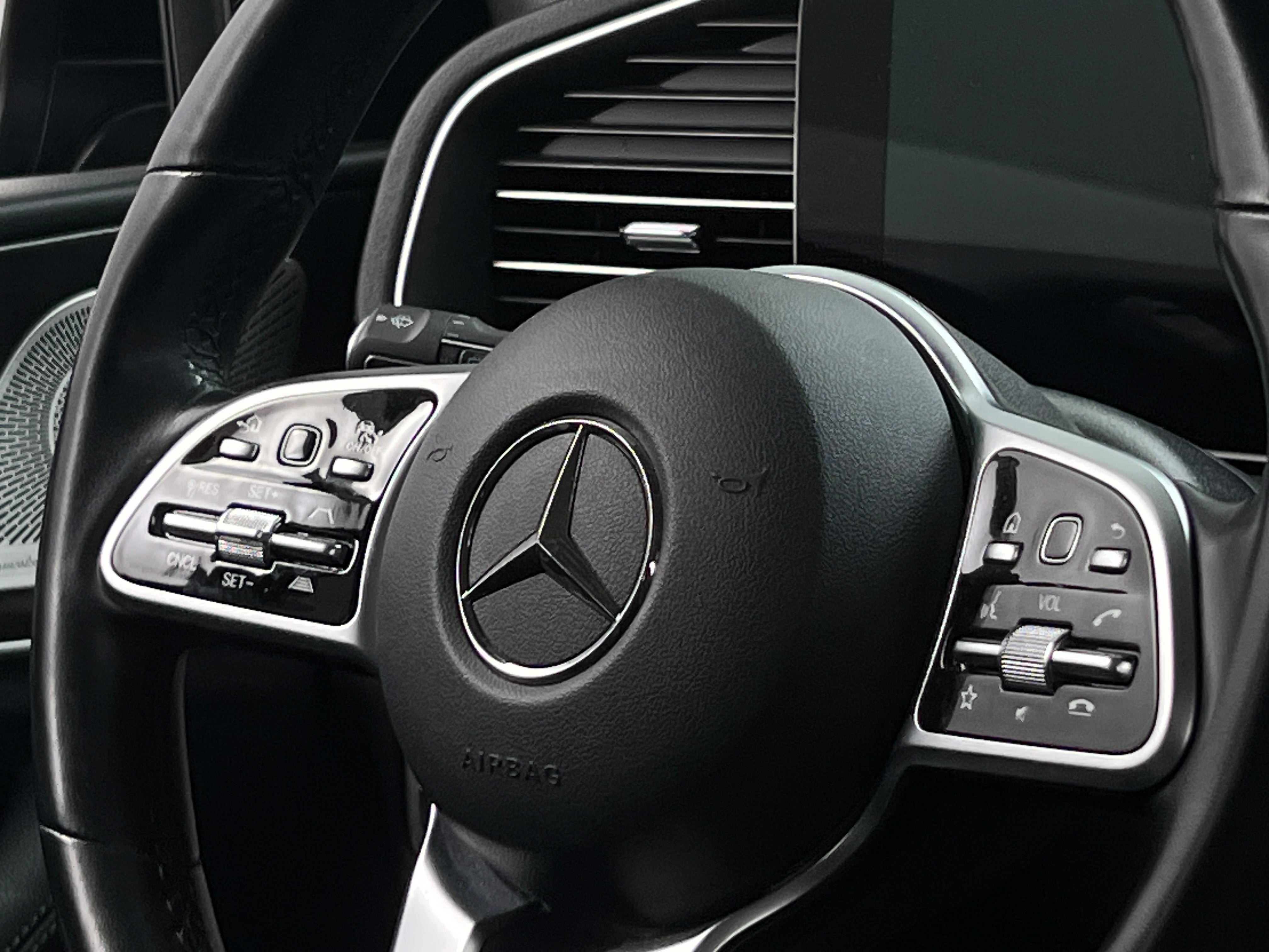 2023 Mercedes-Benz GLS 450 4MATIC 4