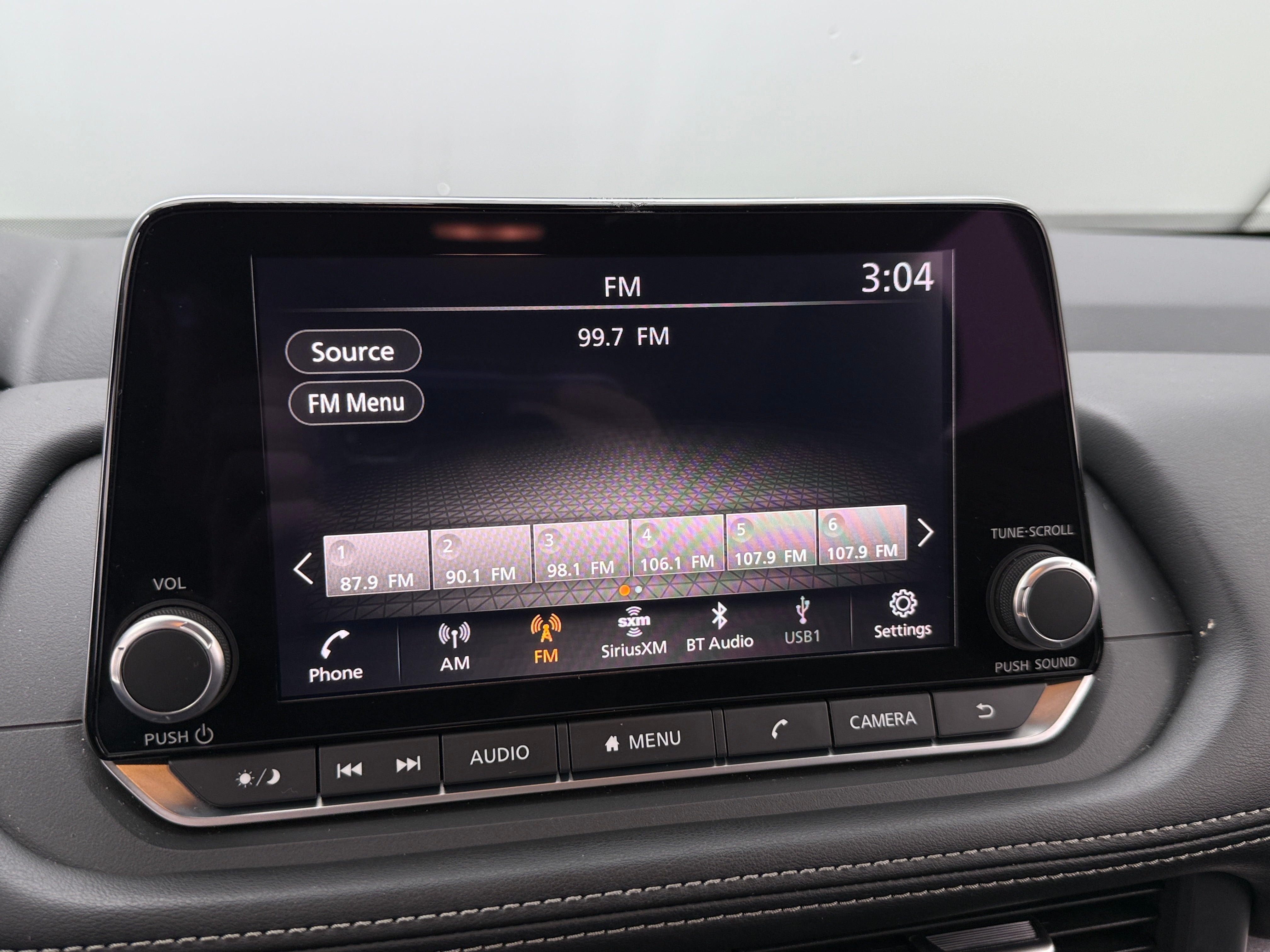 2024 Nissan Rogue SV 4