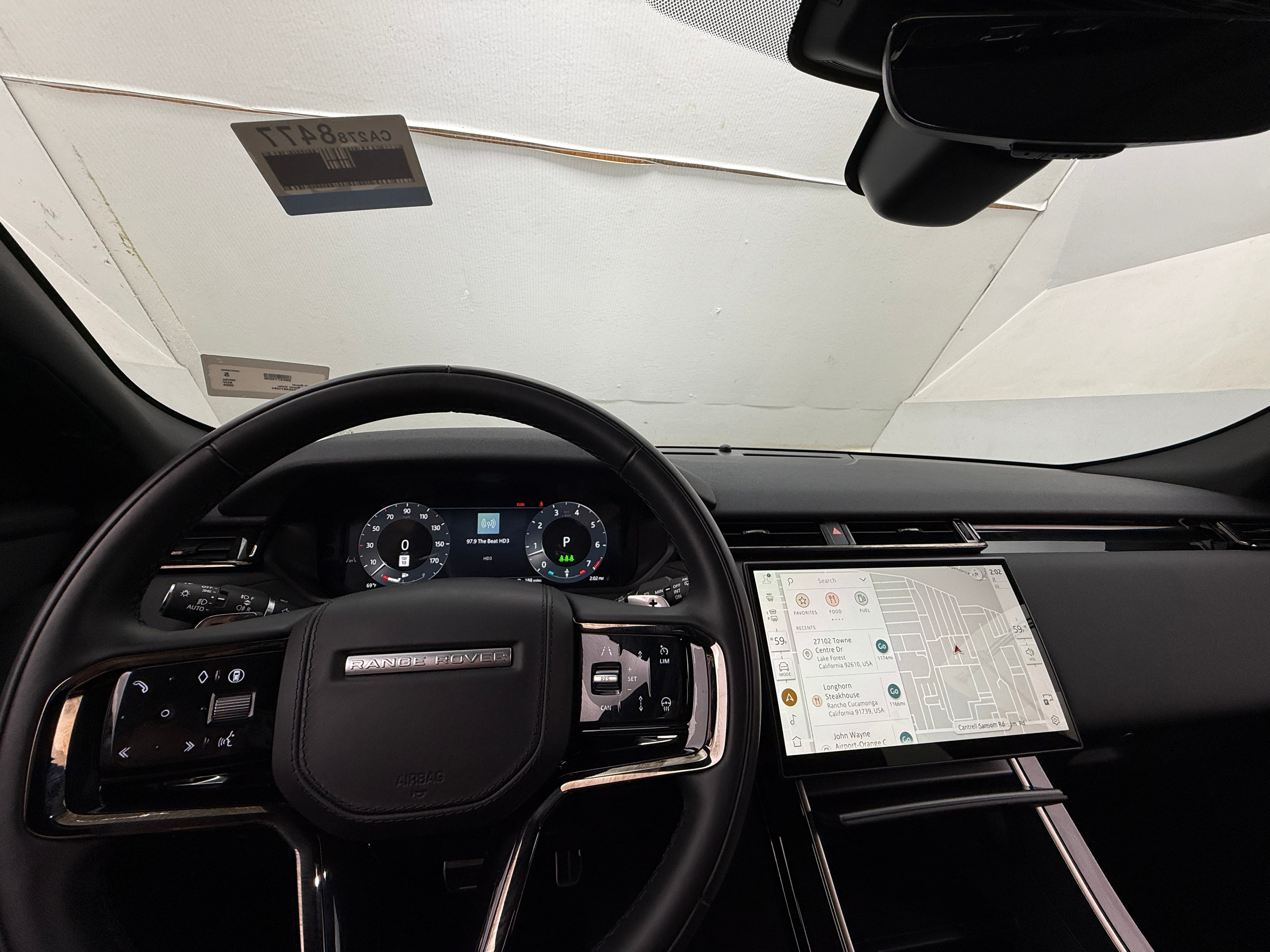 2025 Land Rover Range Rover Velar Dynamic SE 2