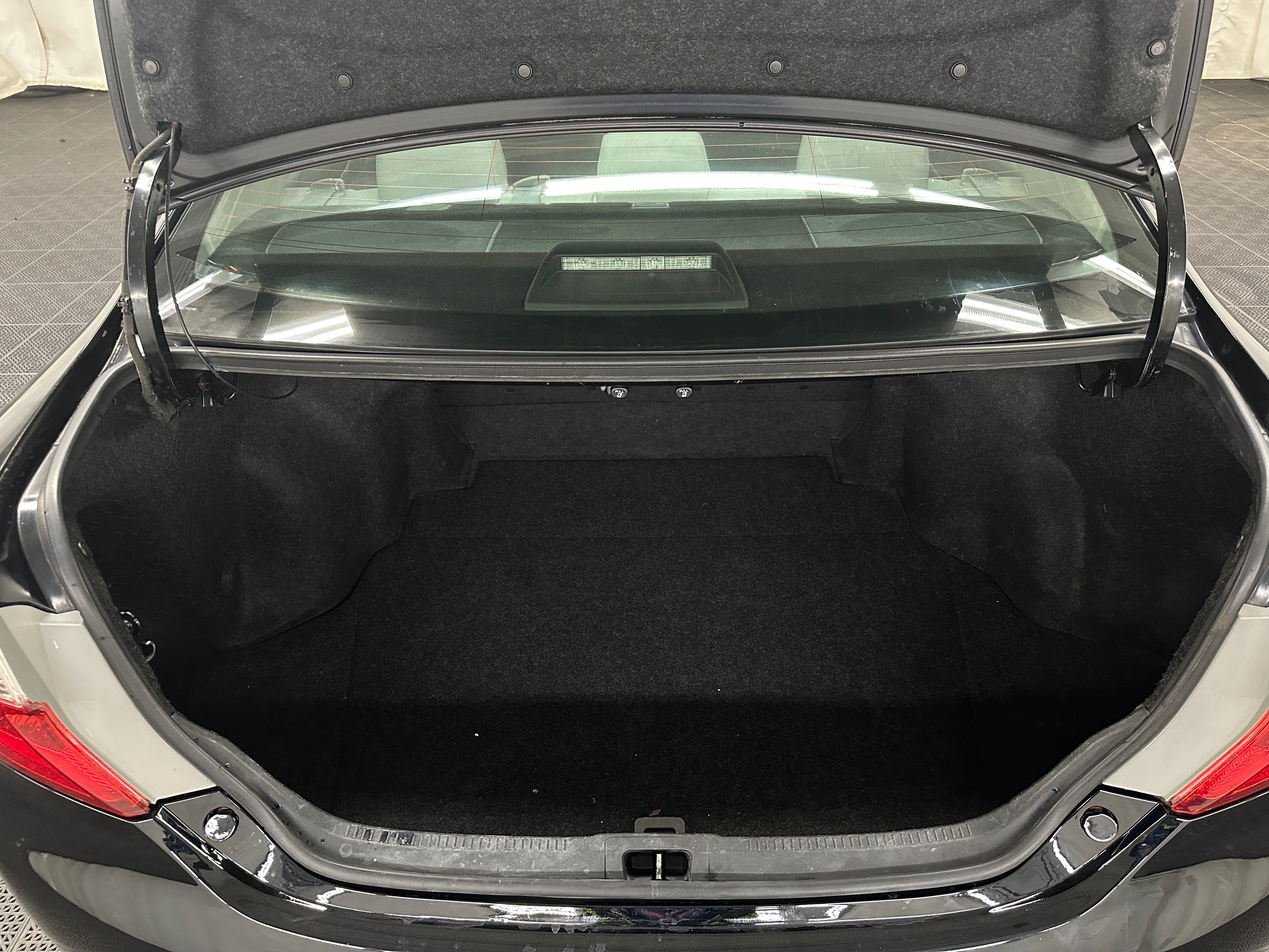 2013 Toyota Camry LE 7