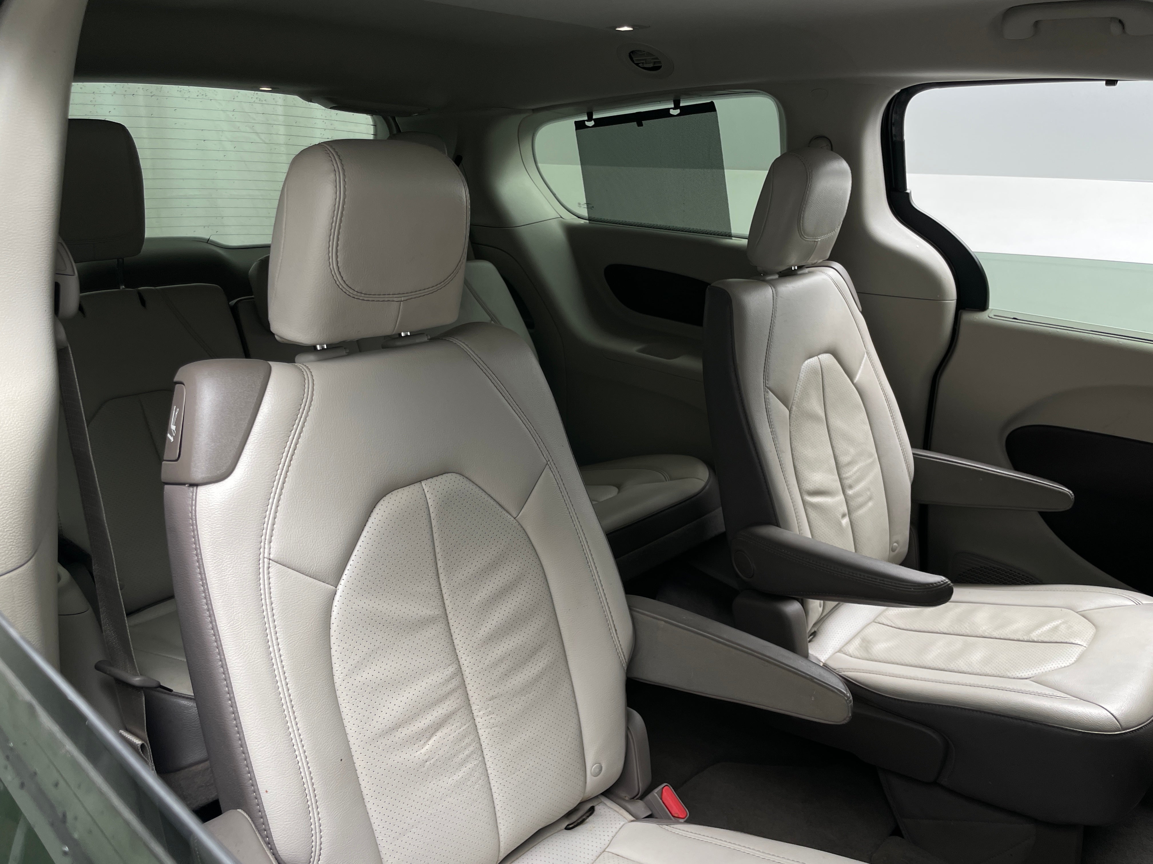2018 Chrysler Pacifica Touring L 5