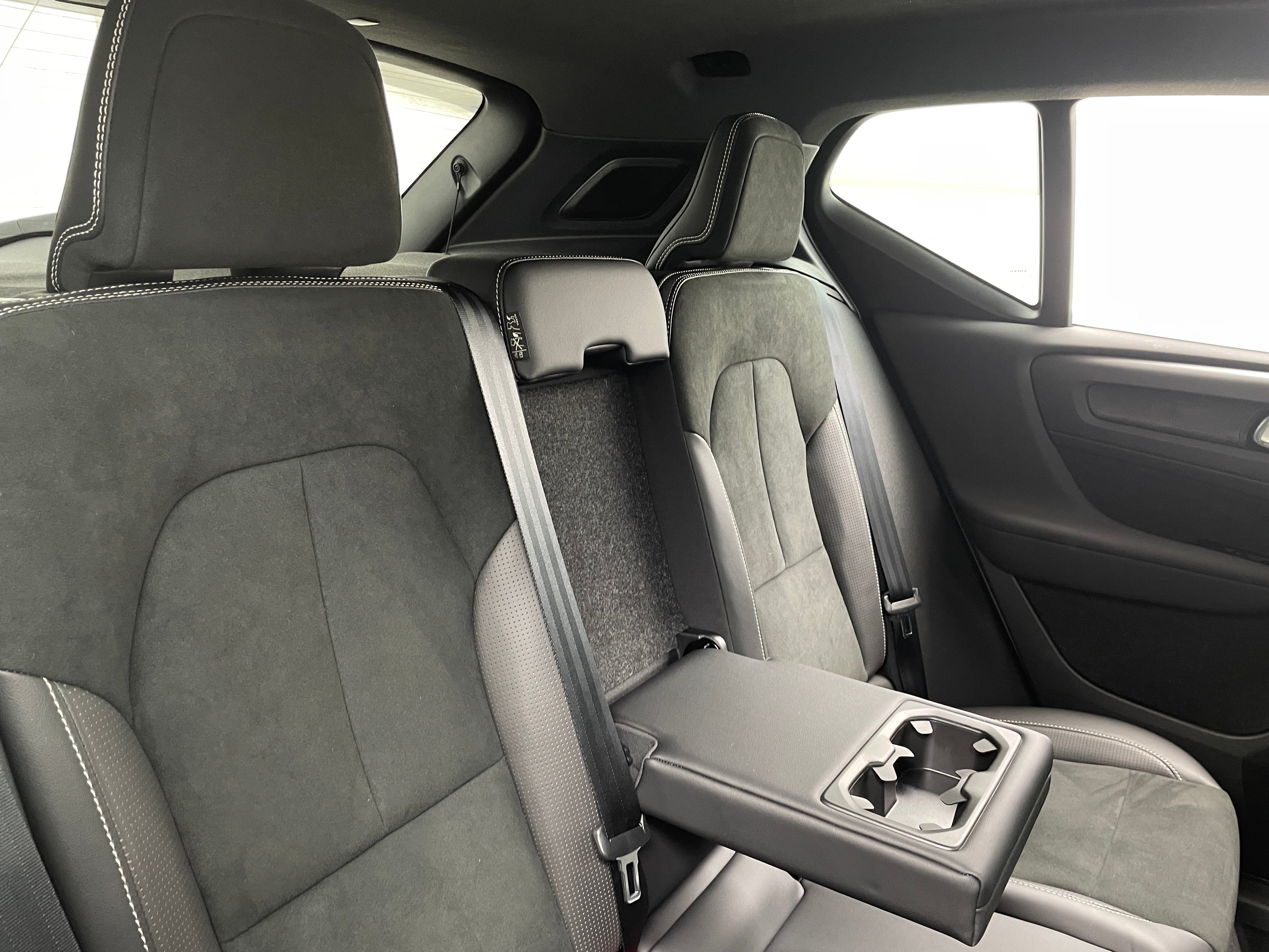2021 Volvo XC40 Recharge Core 5