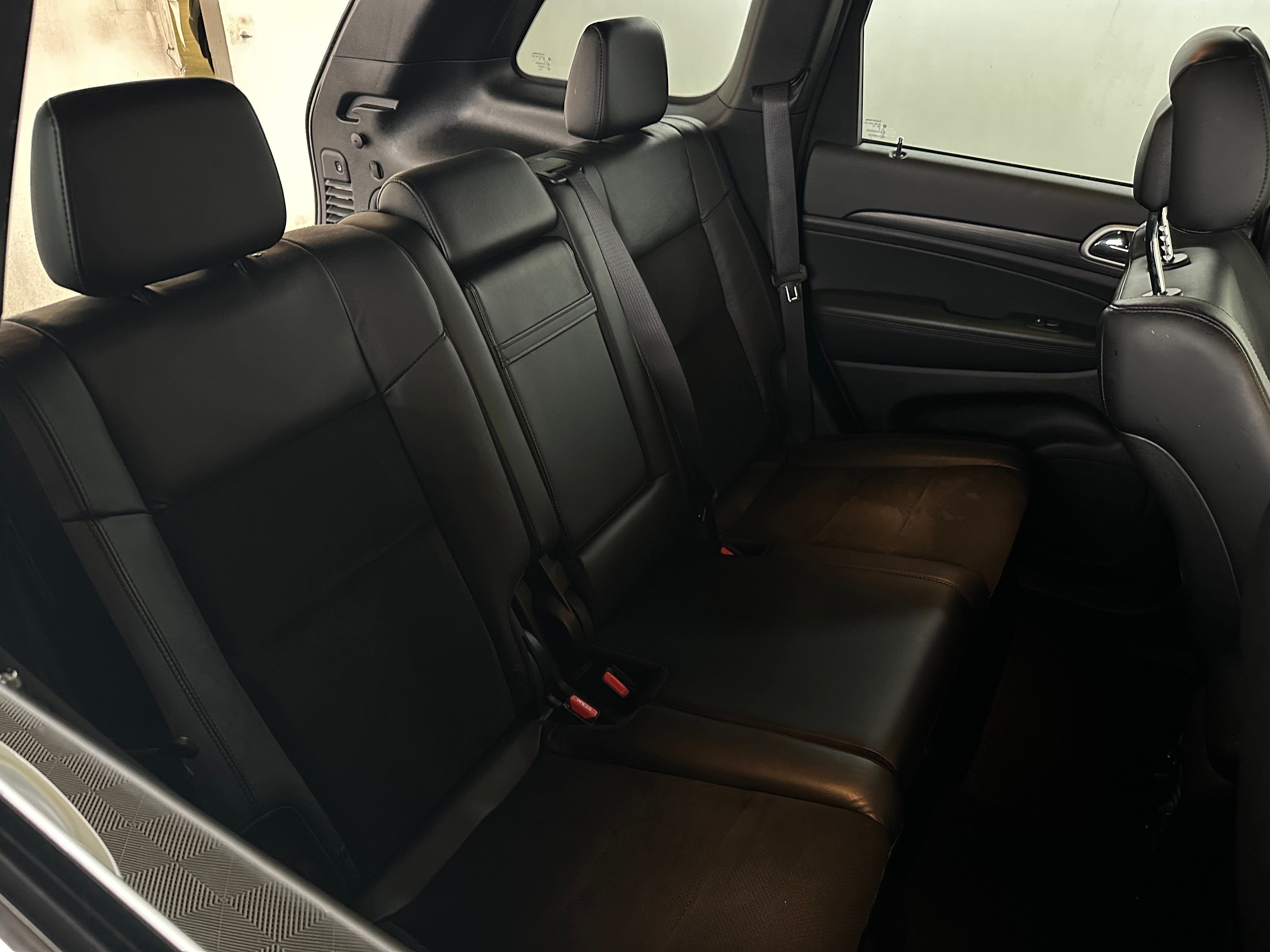 2021 Jeep Grand Cherokee Laredo 6