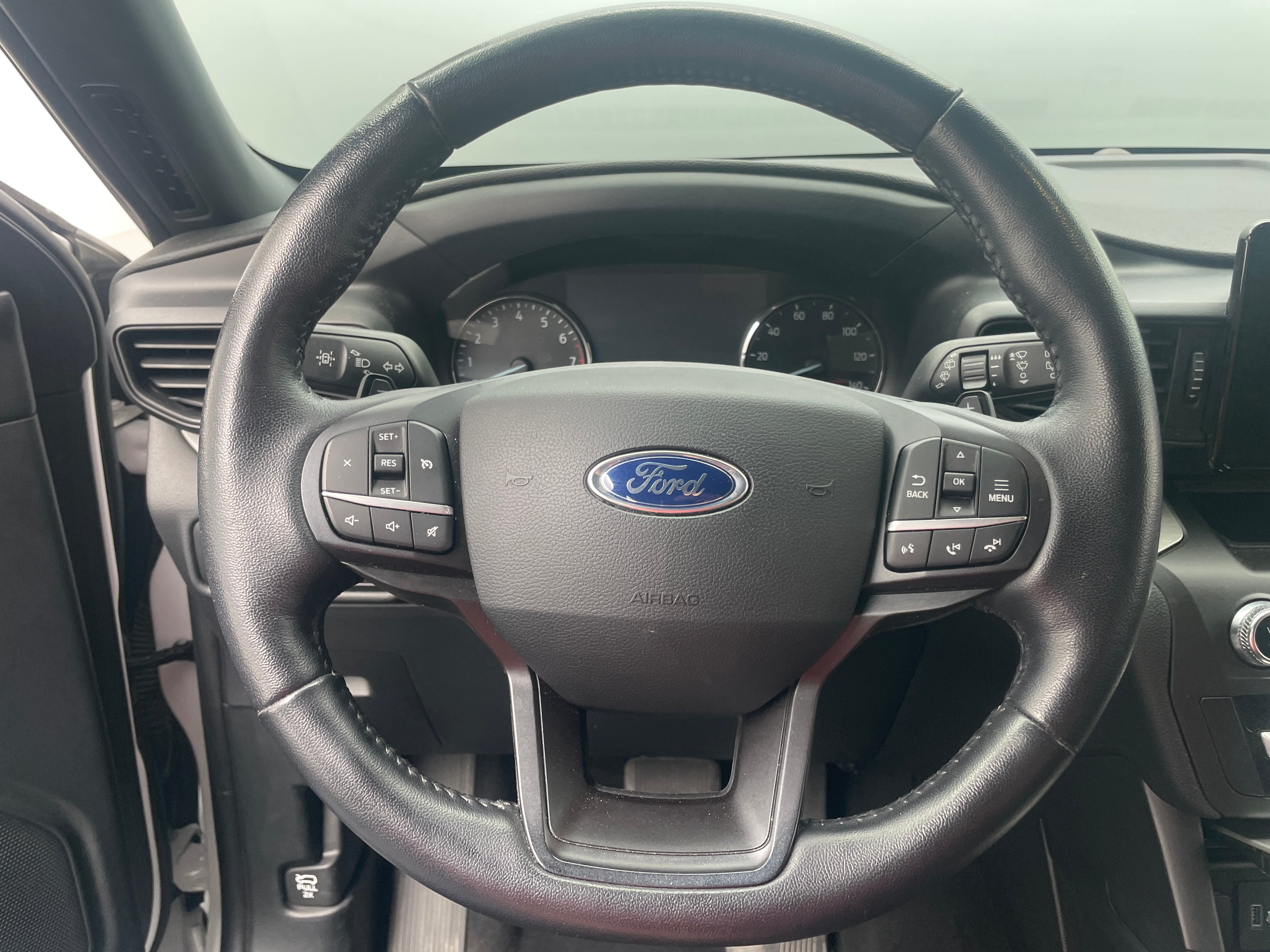 2020 Ford Explorer XLT 5