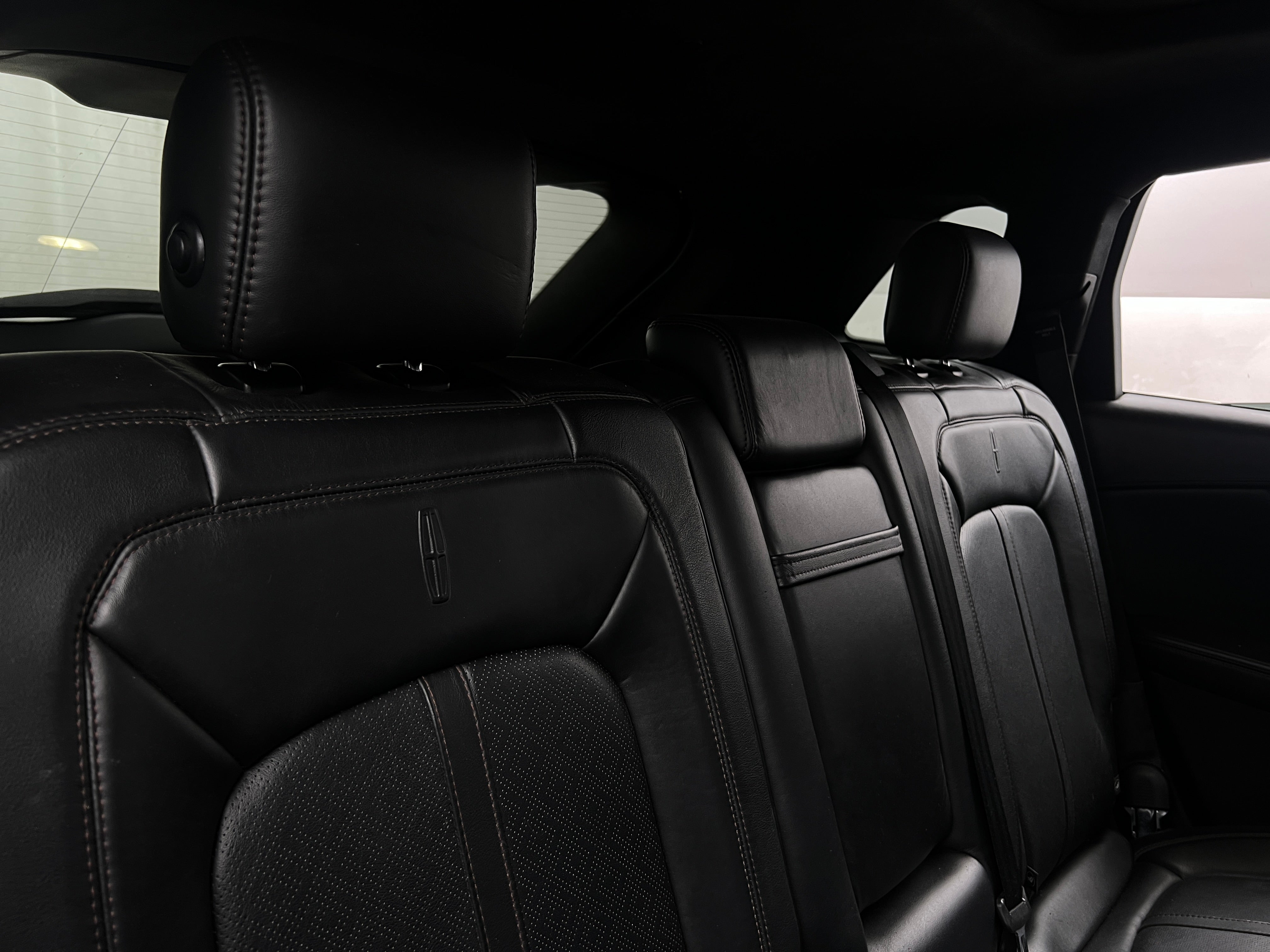 2016 Lincoln MKX Black Label 5