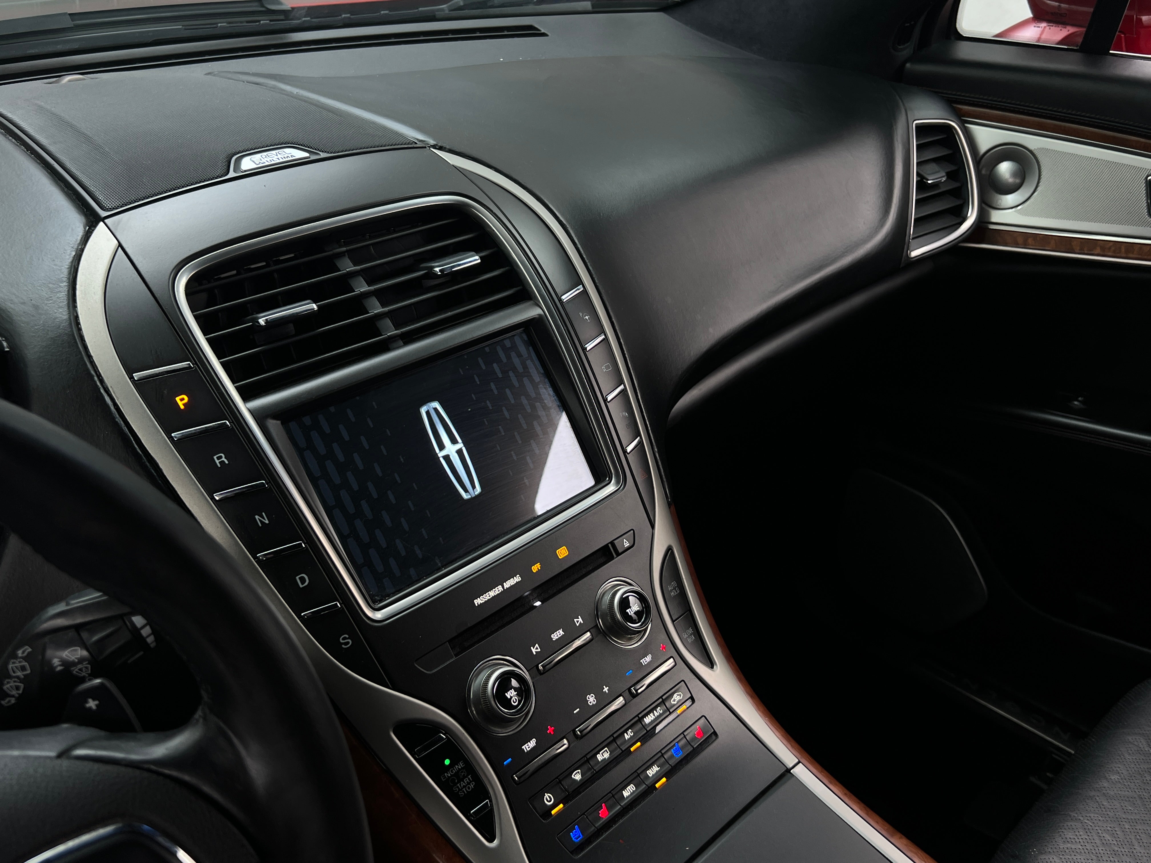 2016 Lincoln MKX Black Label 3