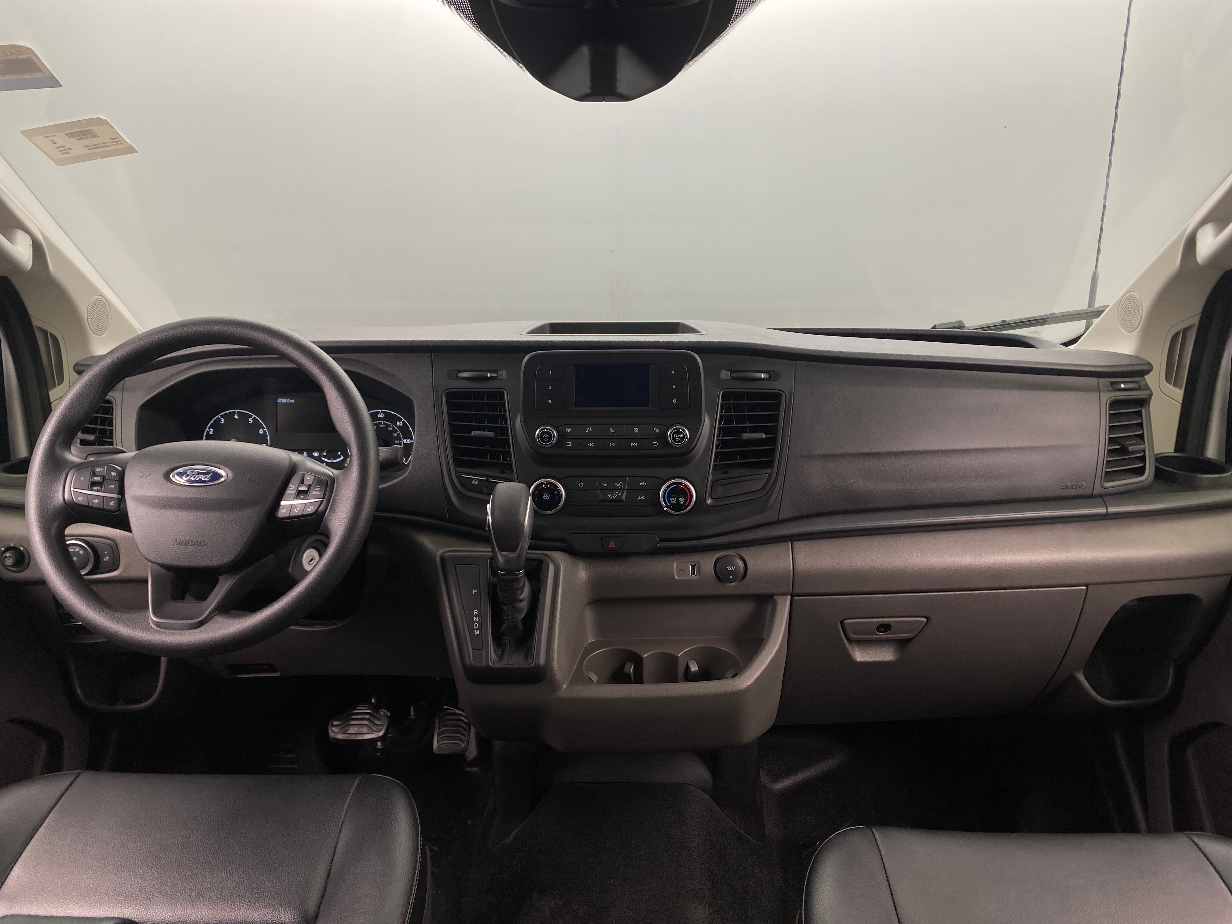 2024 Ford Transit Series 150 3