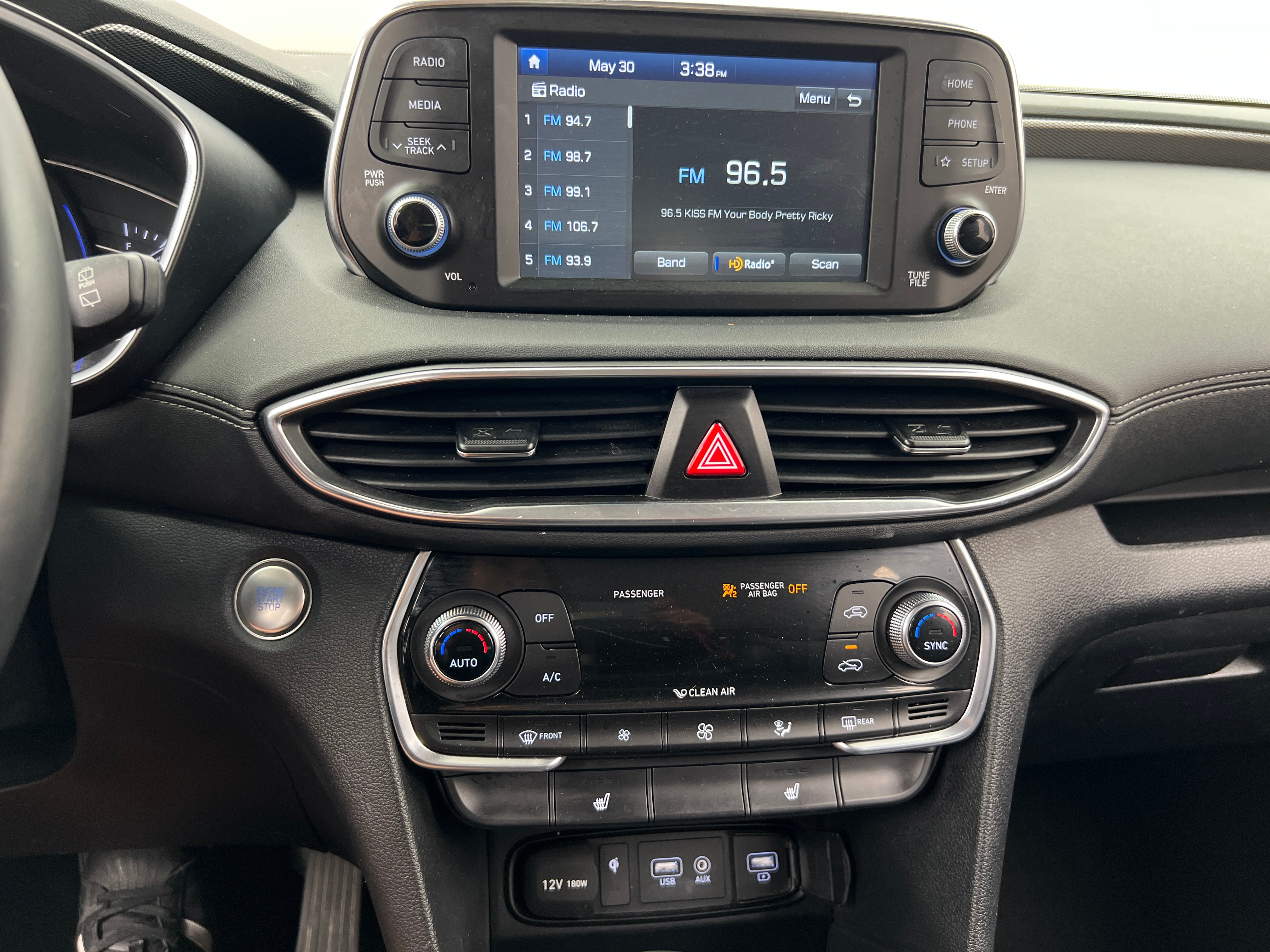 2020 Hyundai Santa Fe SEL 3