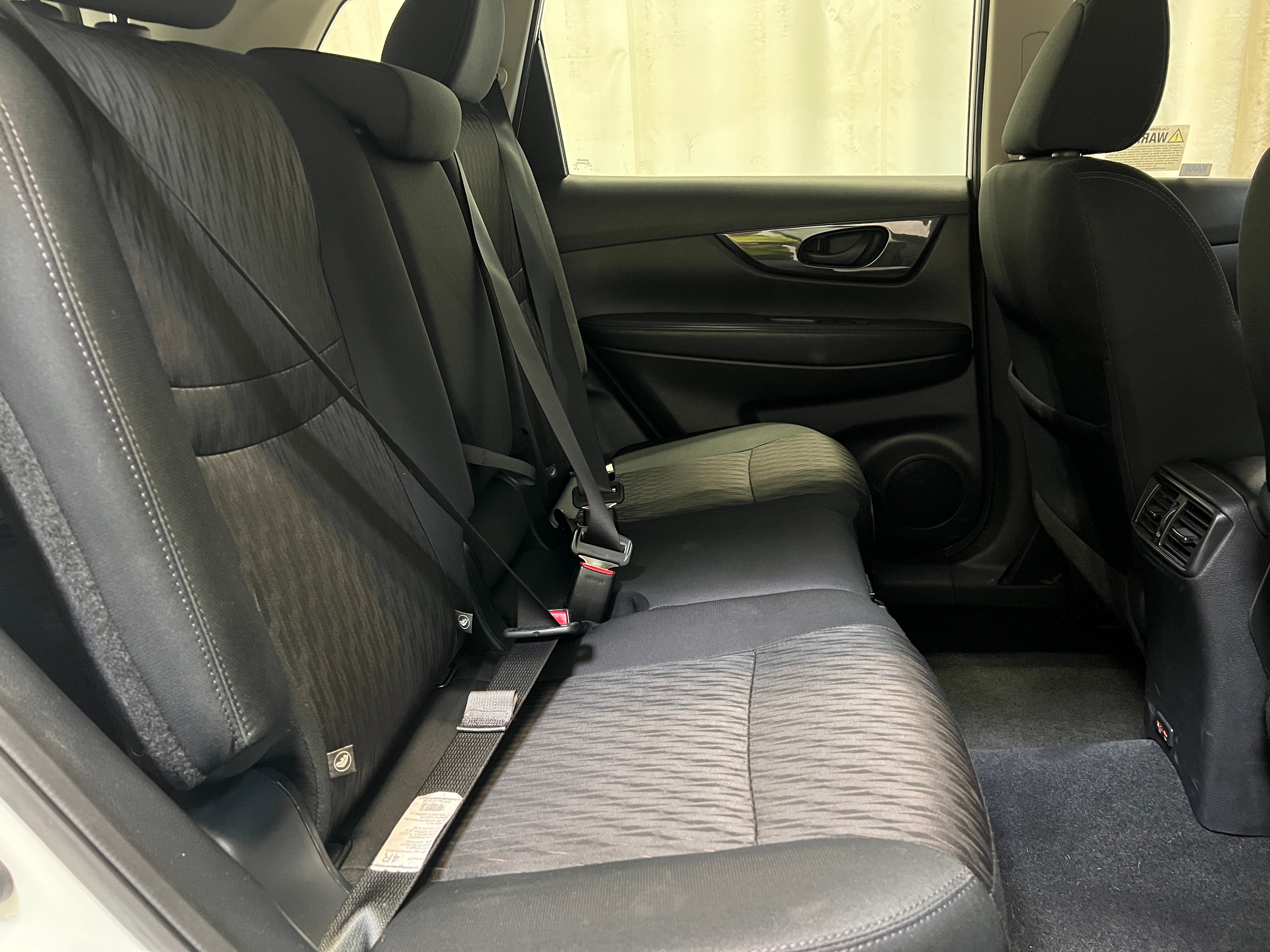 2019 Nissan Rogue S 6