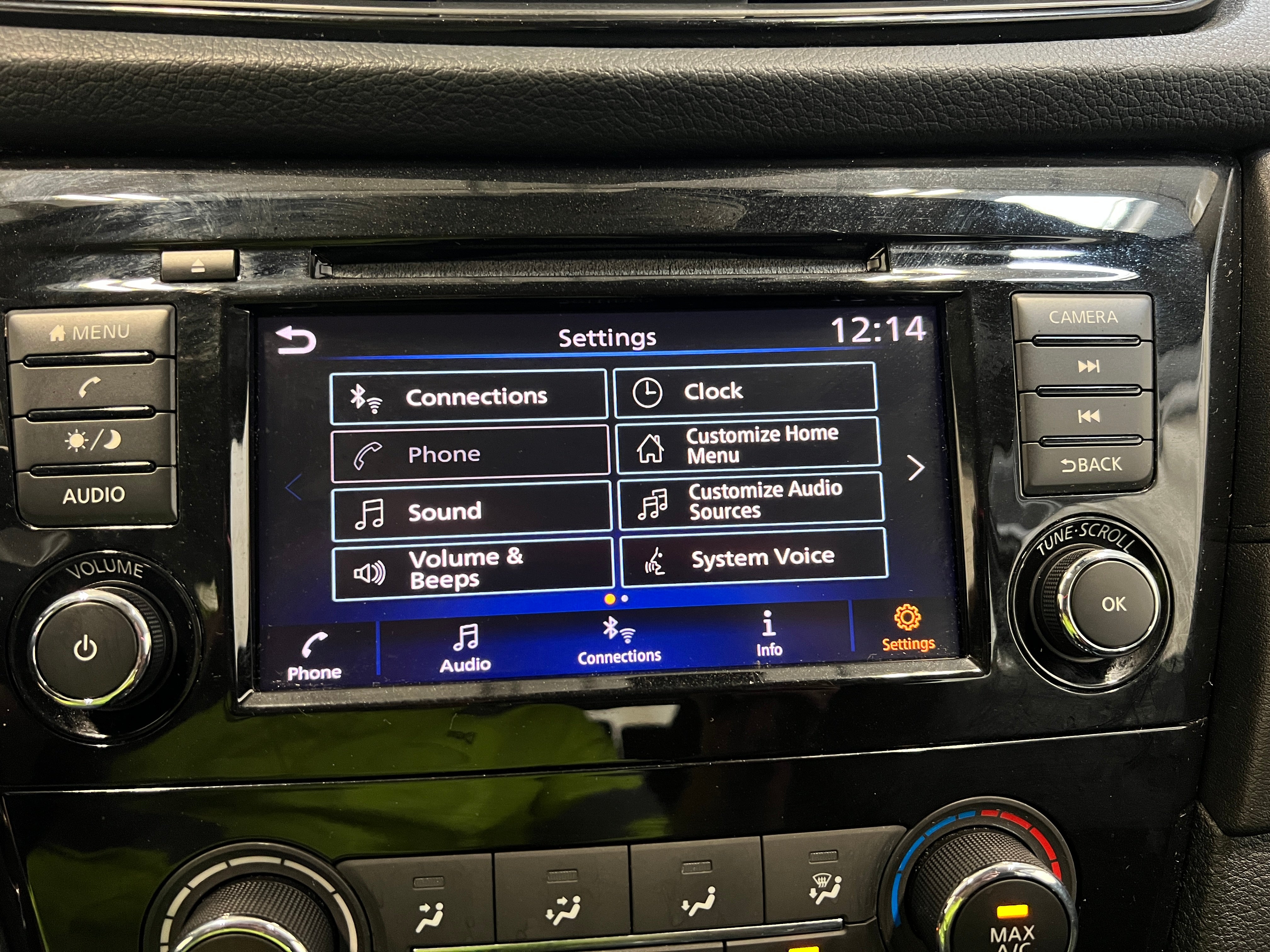 2019 Nissan Rogue S 4
