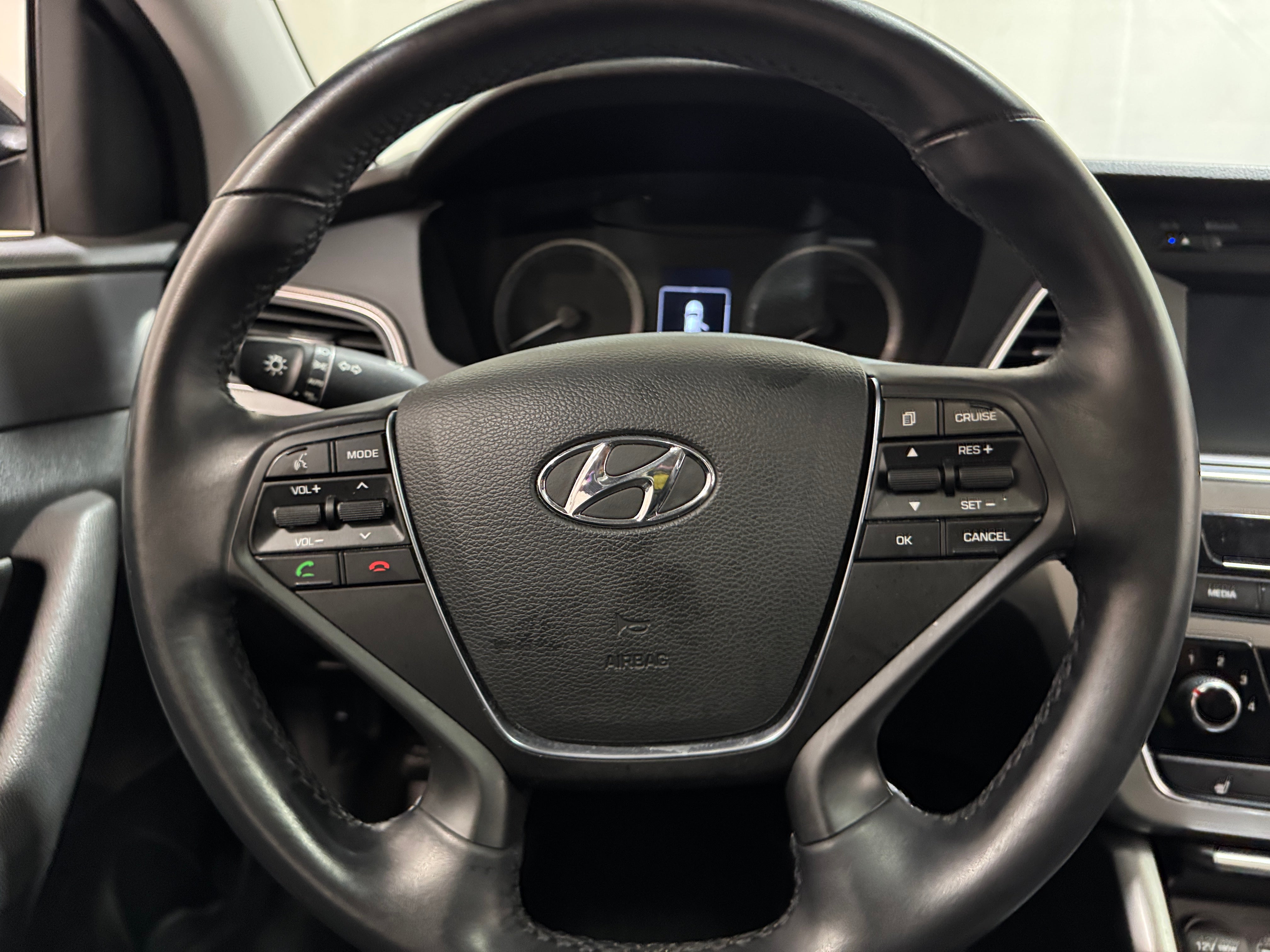 2017 Hyundai Sonata Sport 5