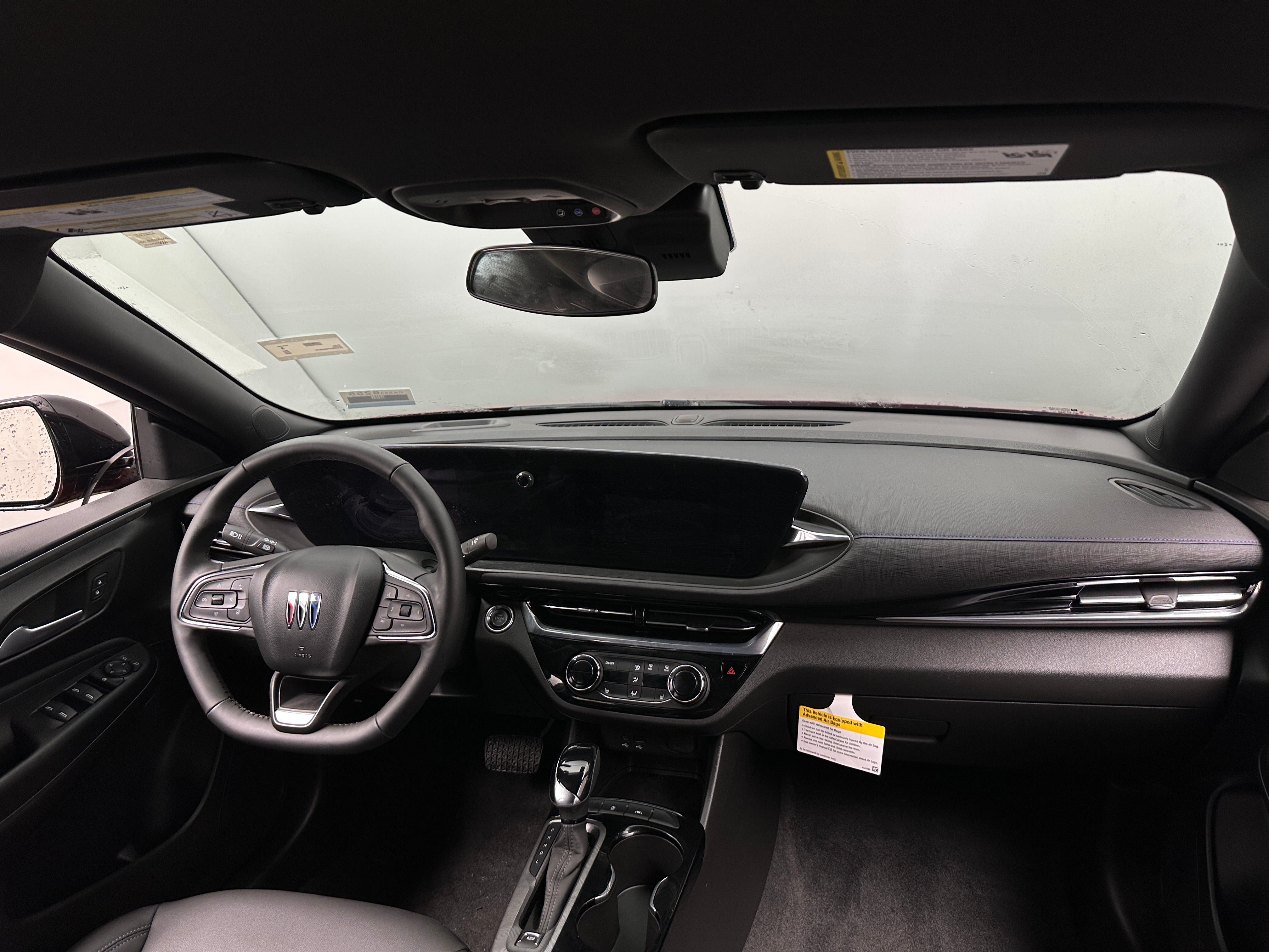 2025 Buick Envista Sport Touring 3