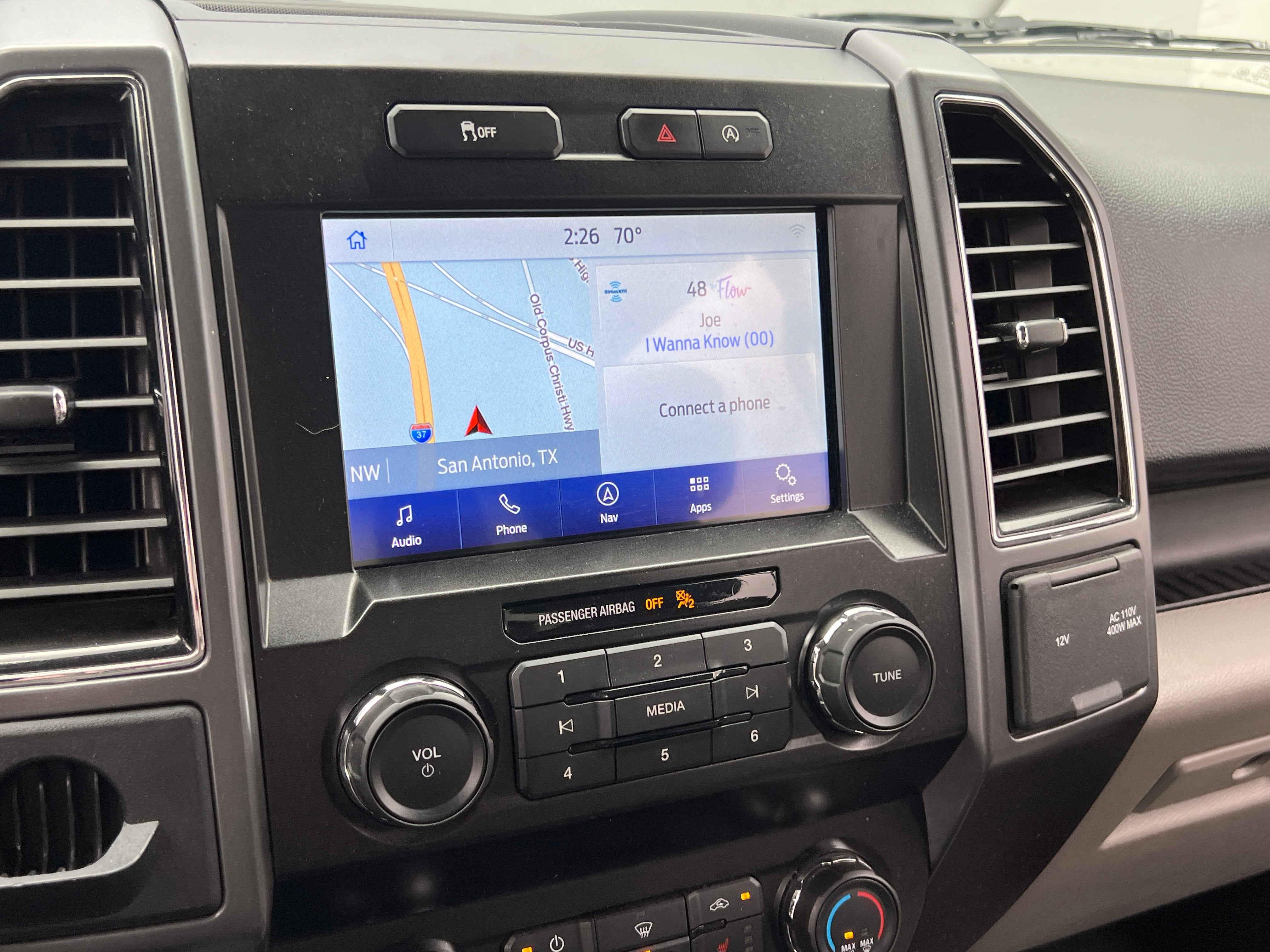 2019 Ford Econoline E-150 4