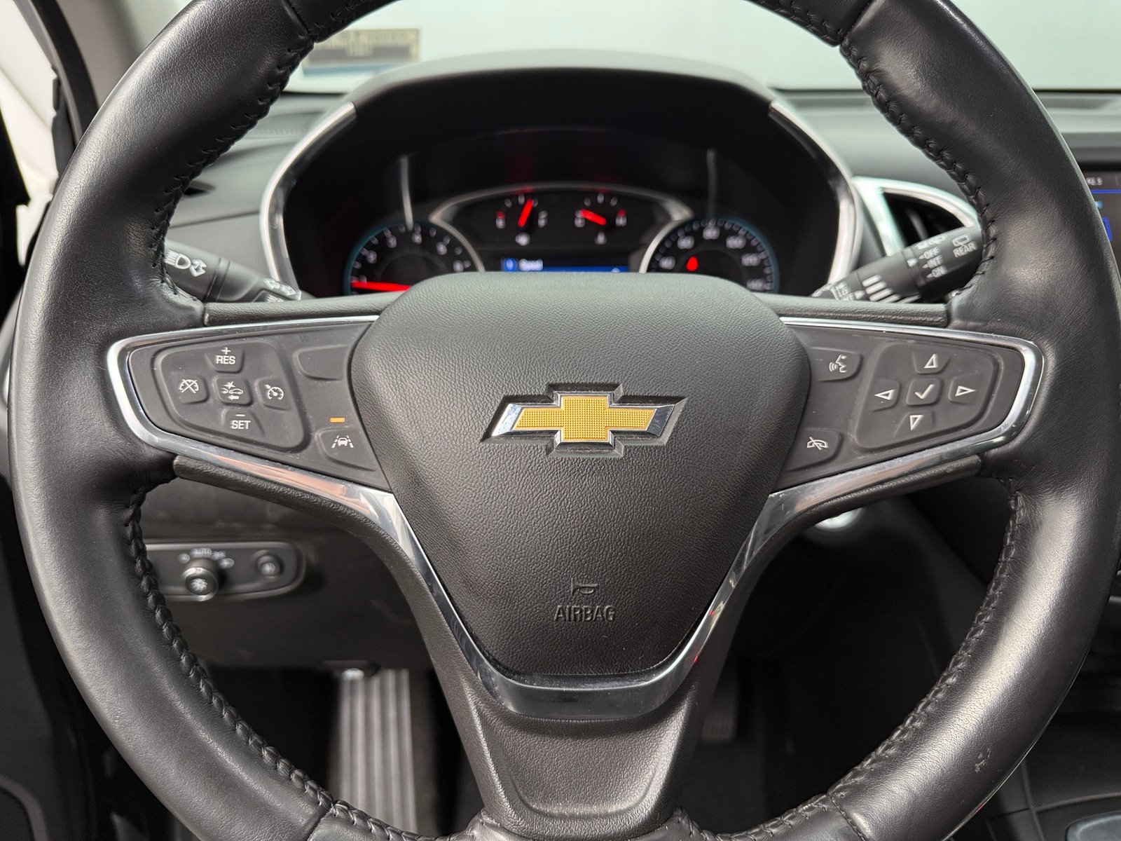 Thumbnail: 2020 Chevrolet Equinox - 5
