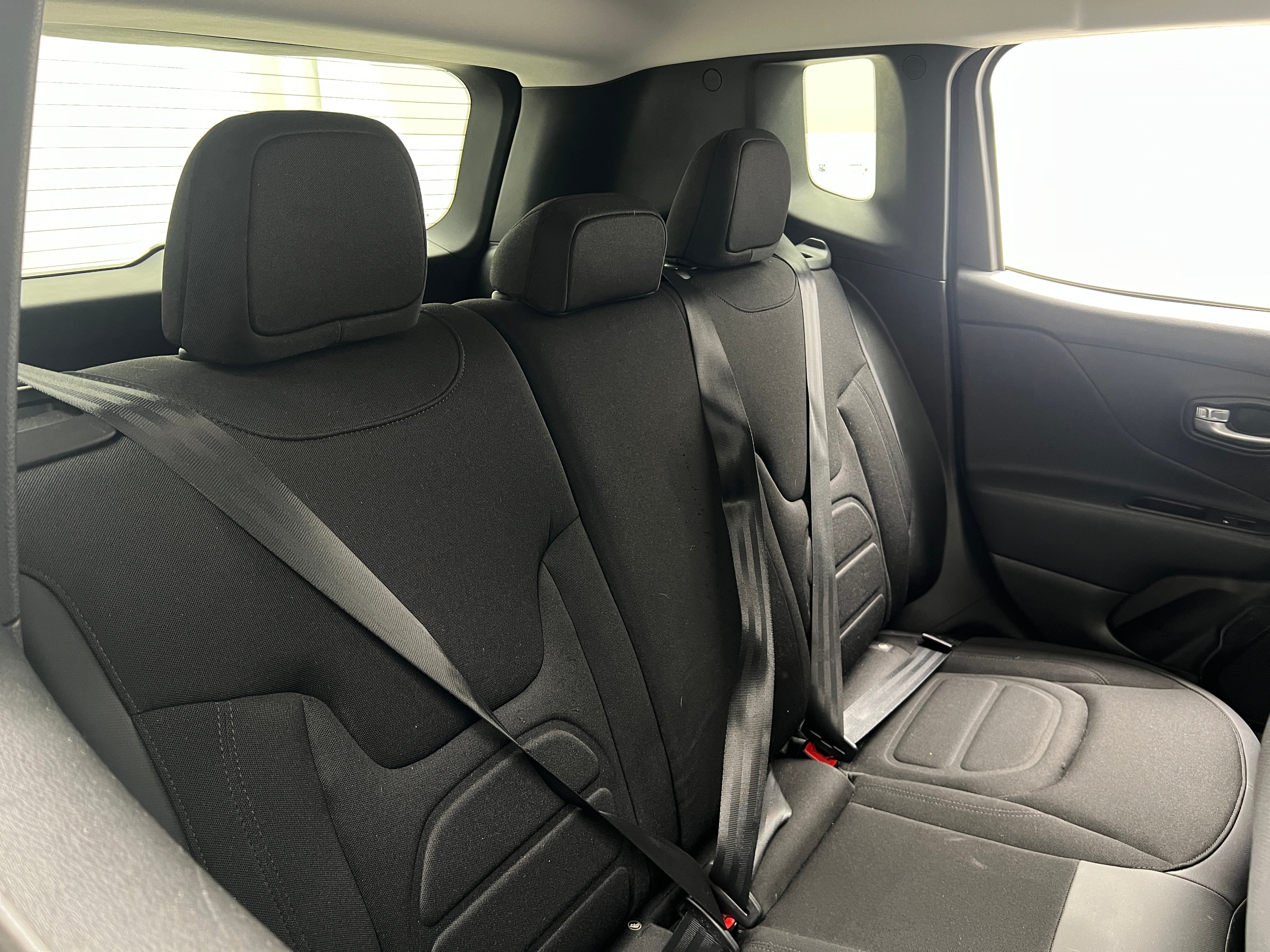 2017 Jeep Renegade Altitude 6