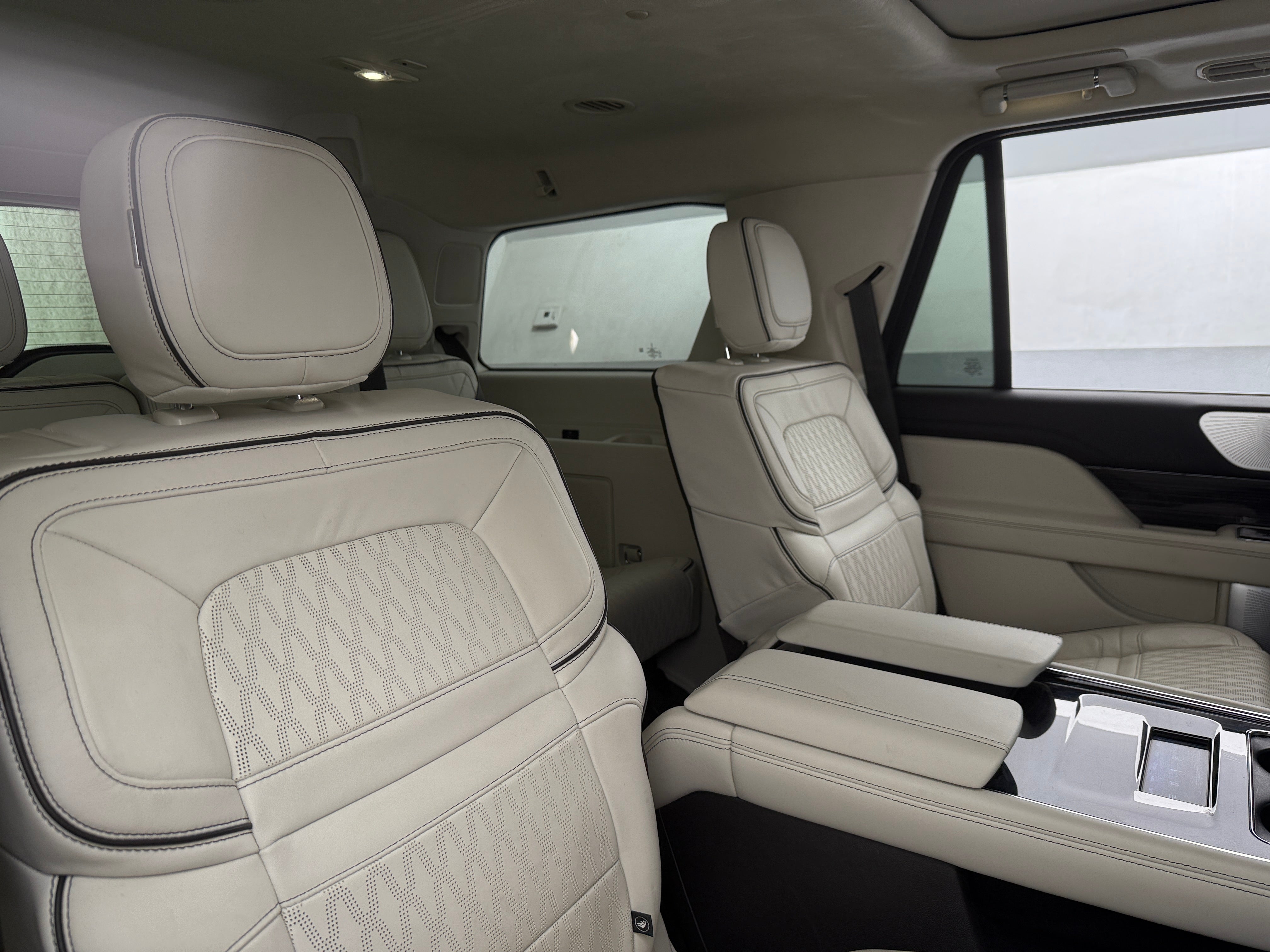 2023 Lincoln Navigator Black Label 5