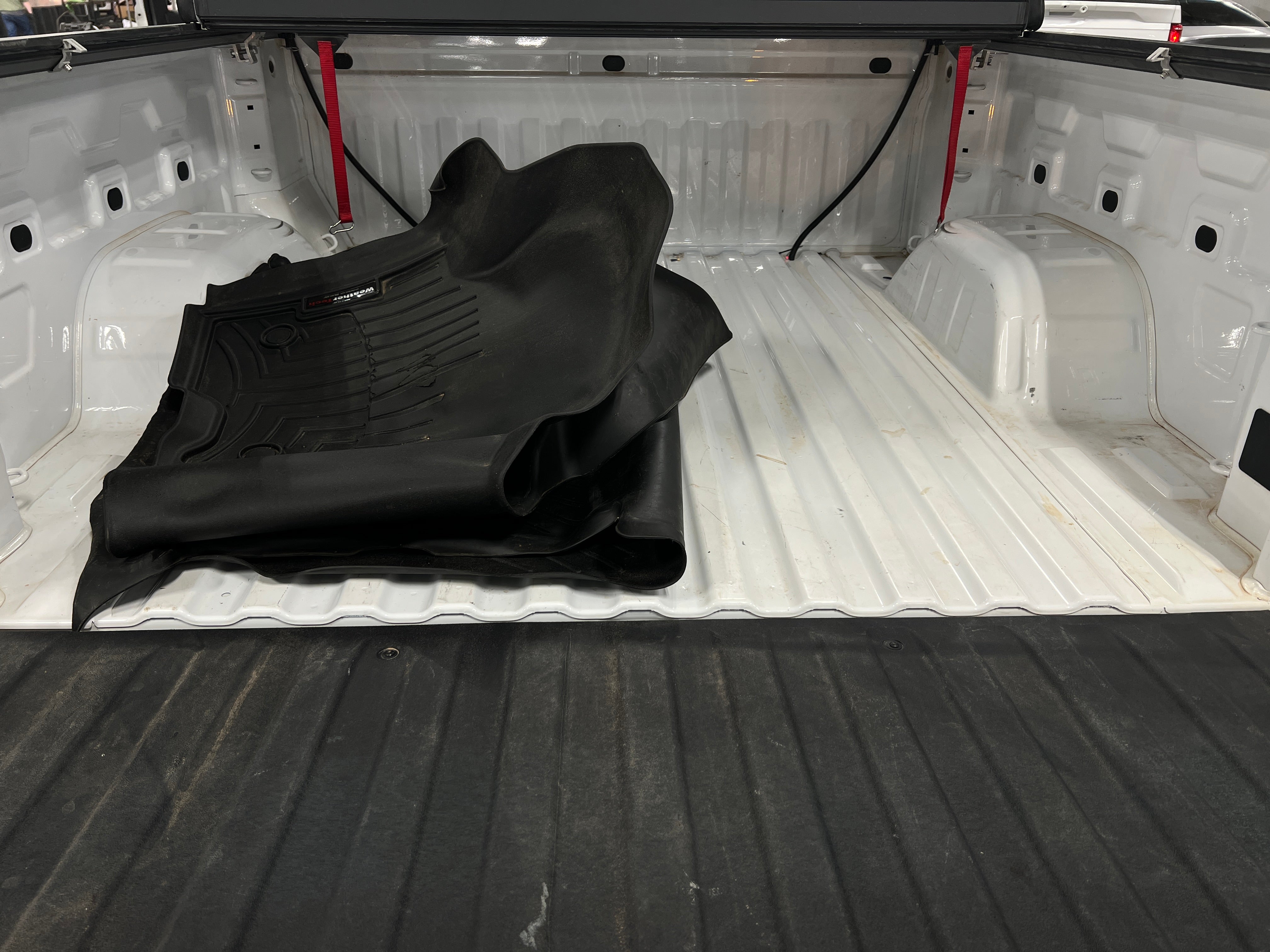 2024 GMC Sierra 1500 Pro 6