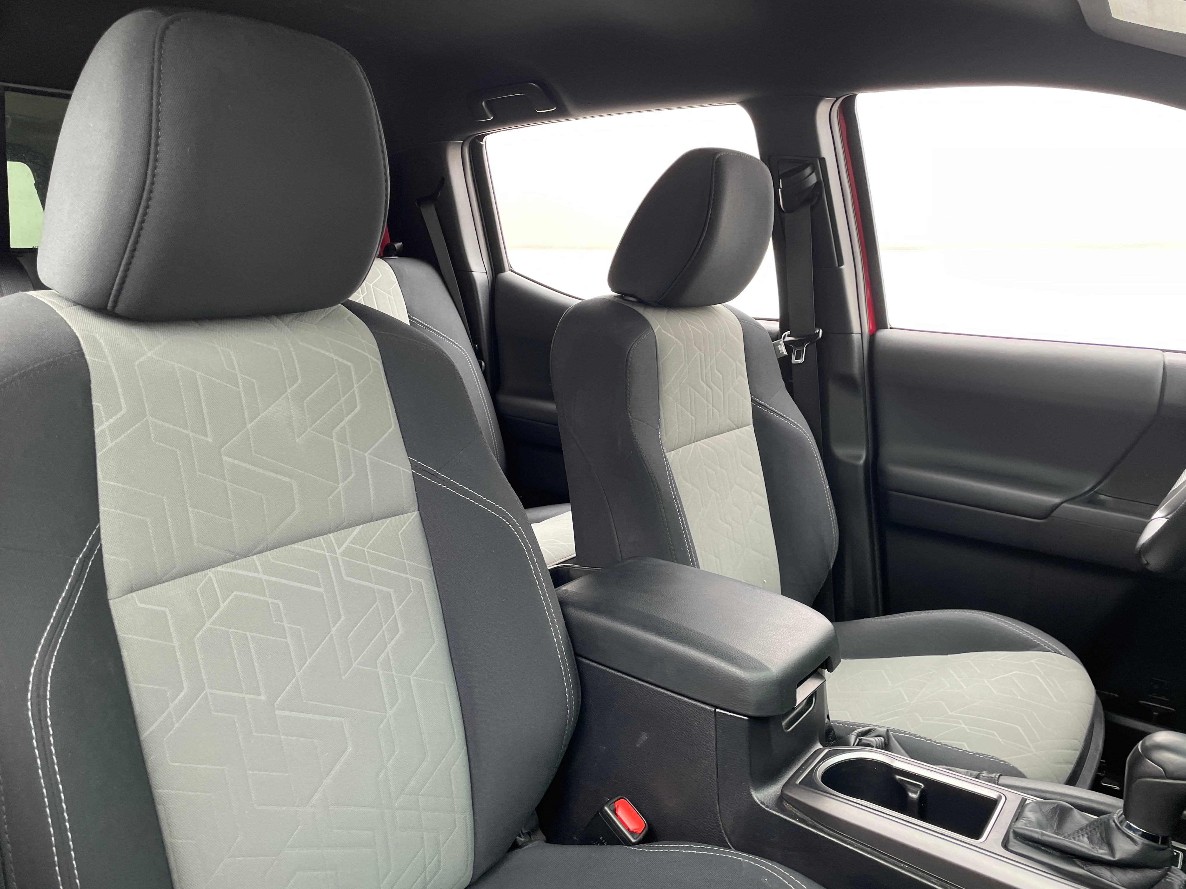 2021 Toyota Tacoma TRD Off-Road 2