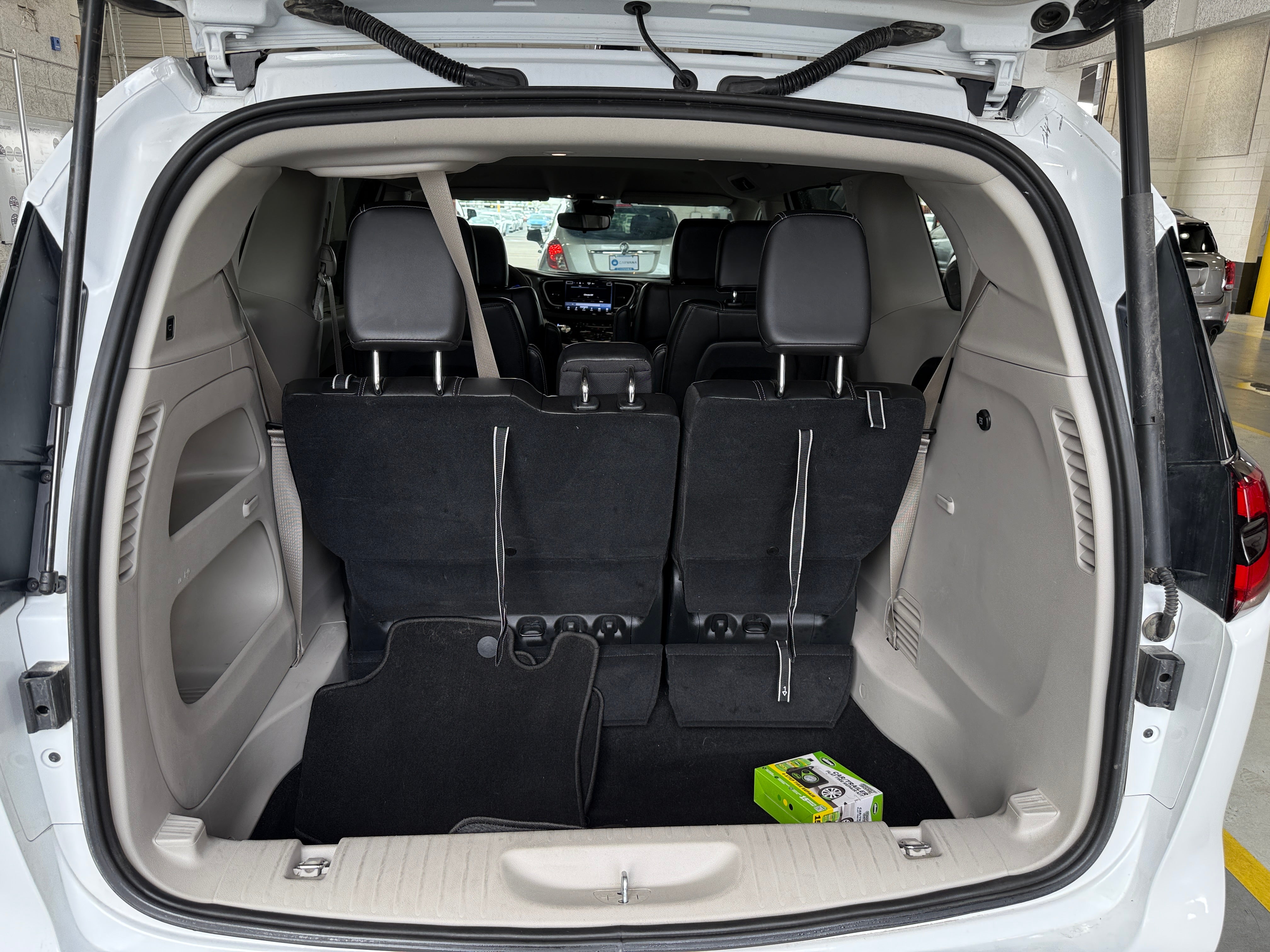 2024 Chrysler Pacifica Touring L 6