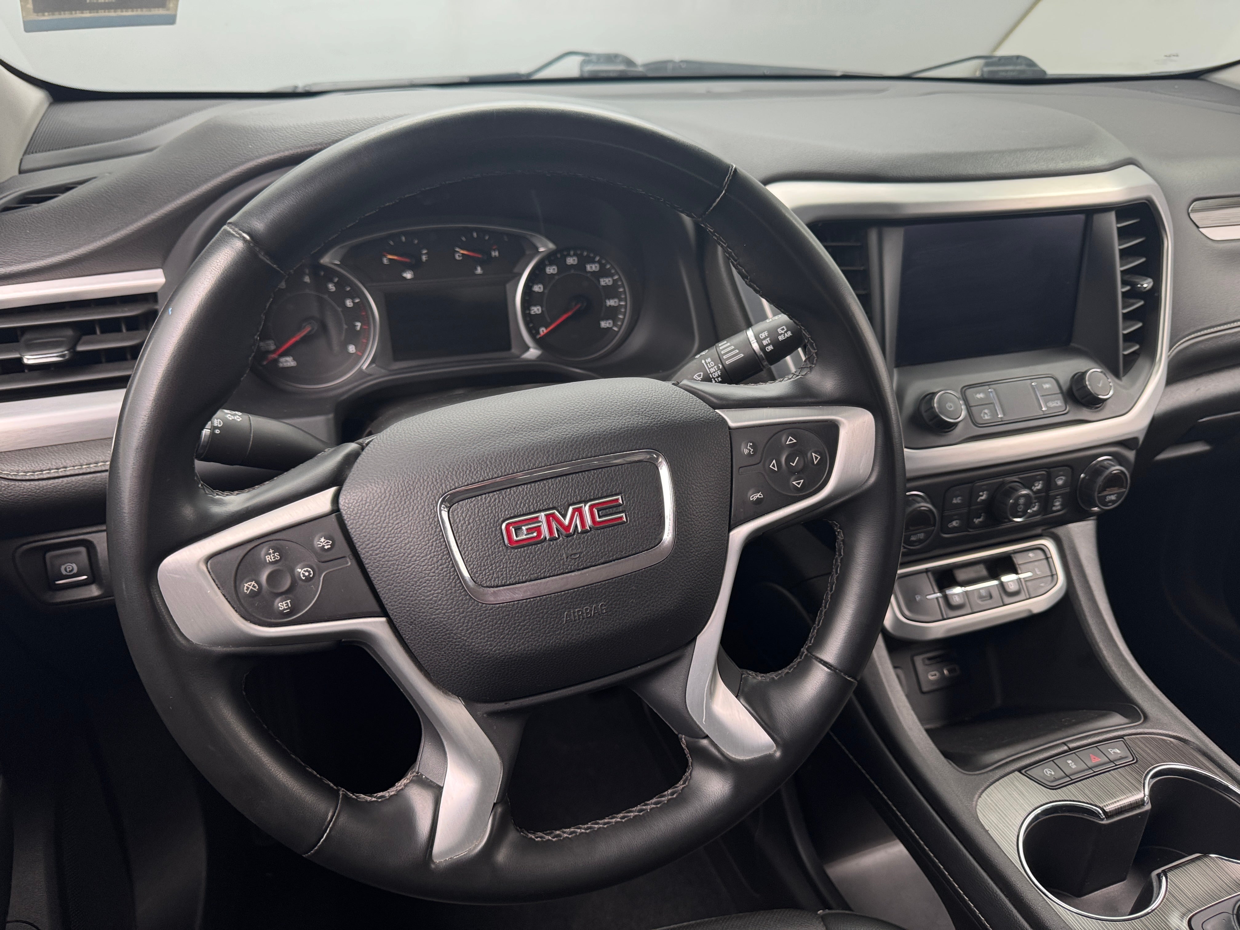 2023 GMC Acadia SLT 5