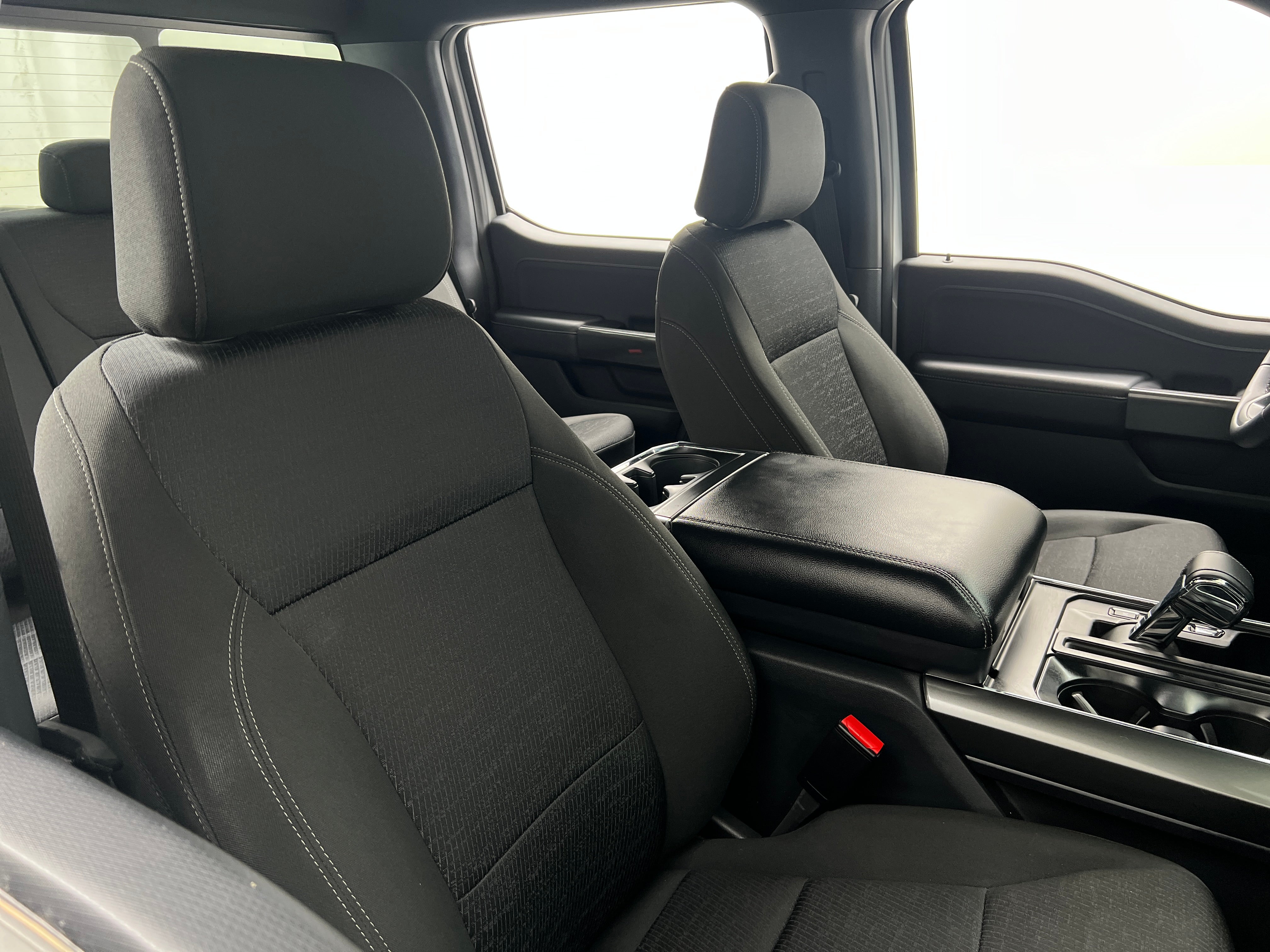 2023 Ford Econoline E-150 2