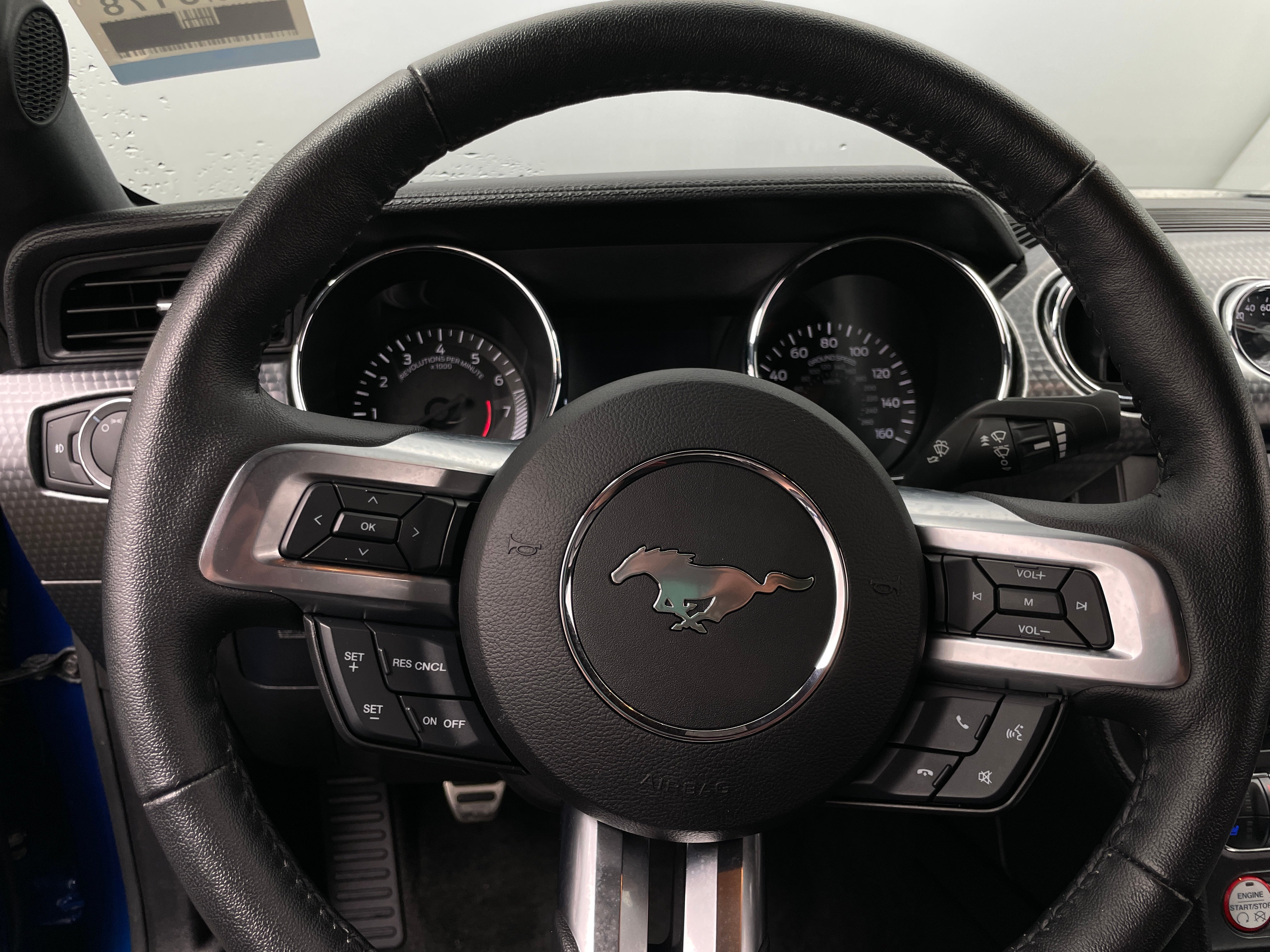 2017 Ford Mustang GT Premium 3