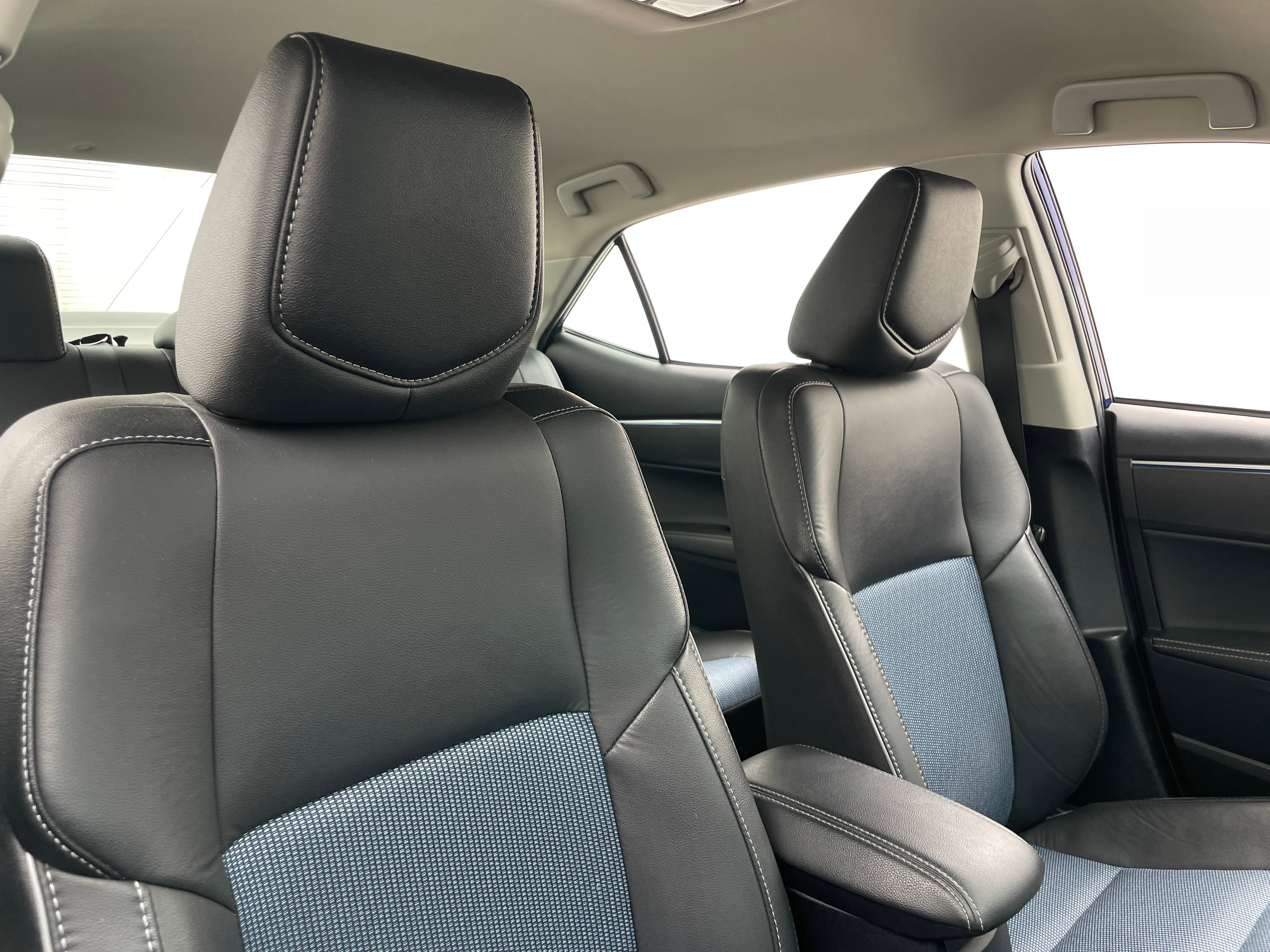 2014 Toyota Corolla S 2