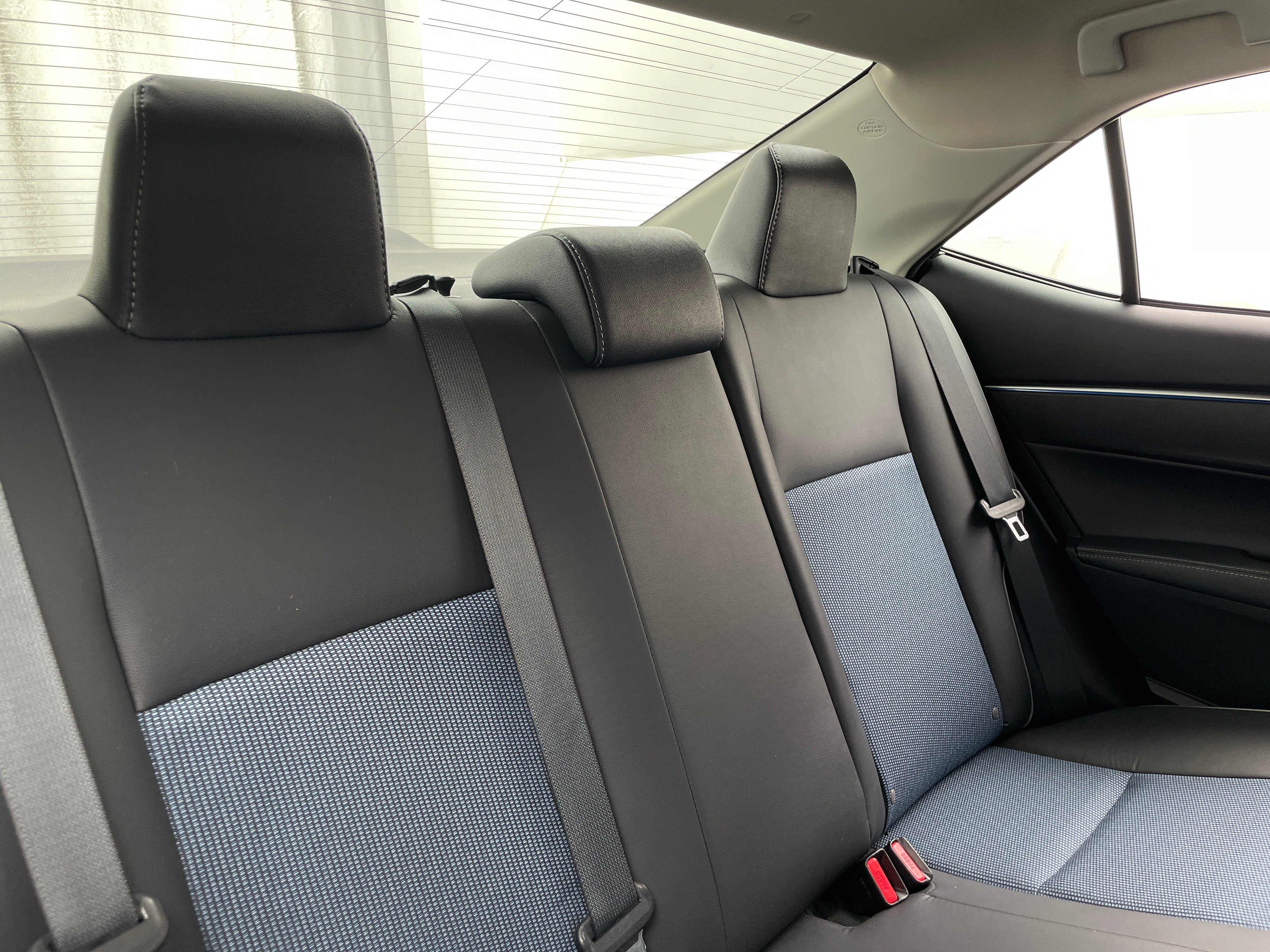 2014 Toyota Corolla S 6
