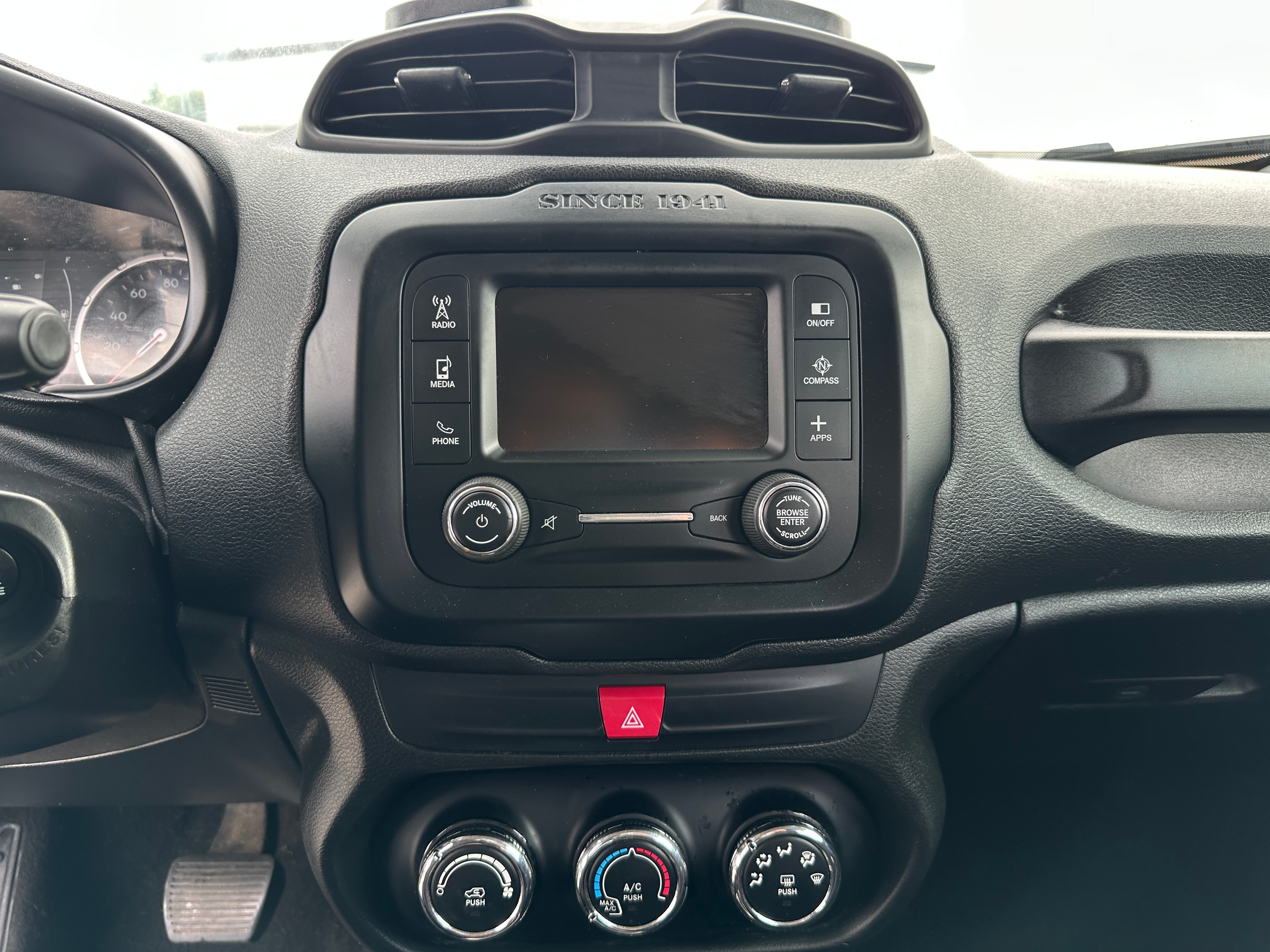 2017 Jeep Renegade Sport 4