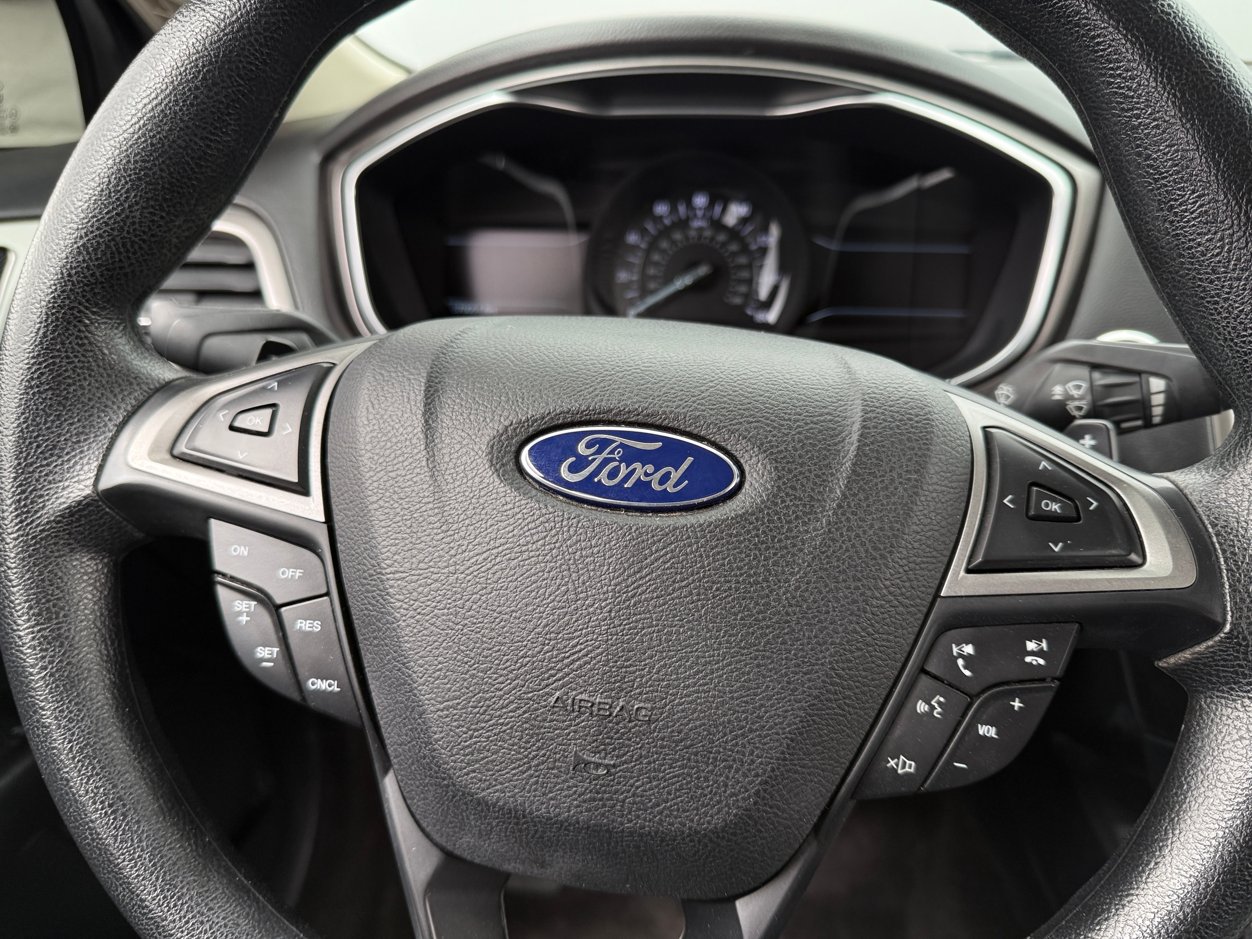 2017 Ford Fusion SE 5
