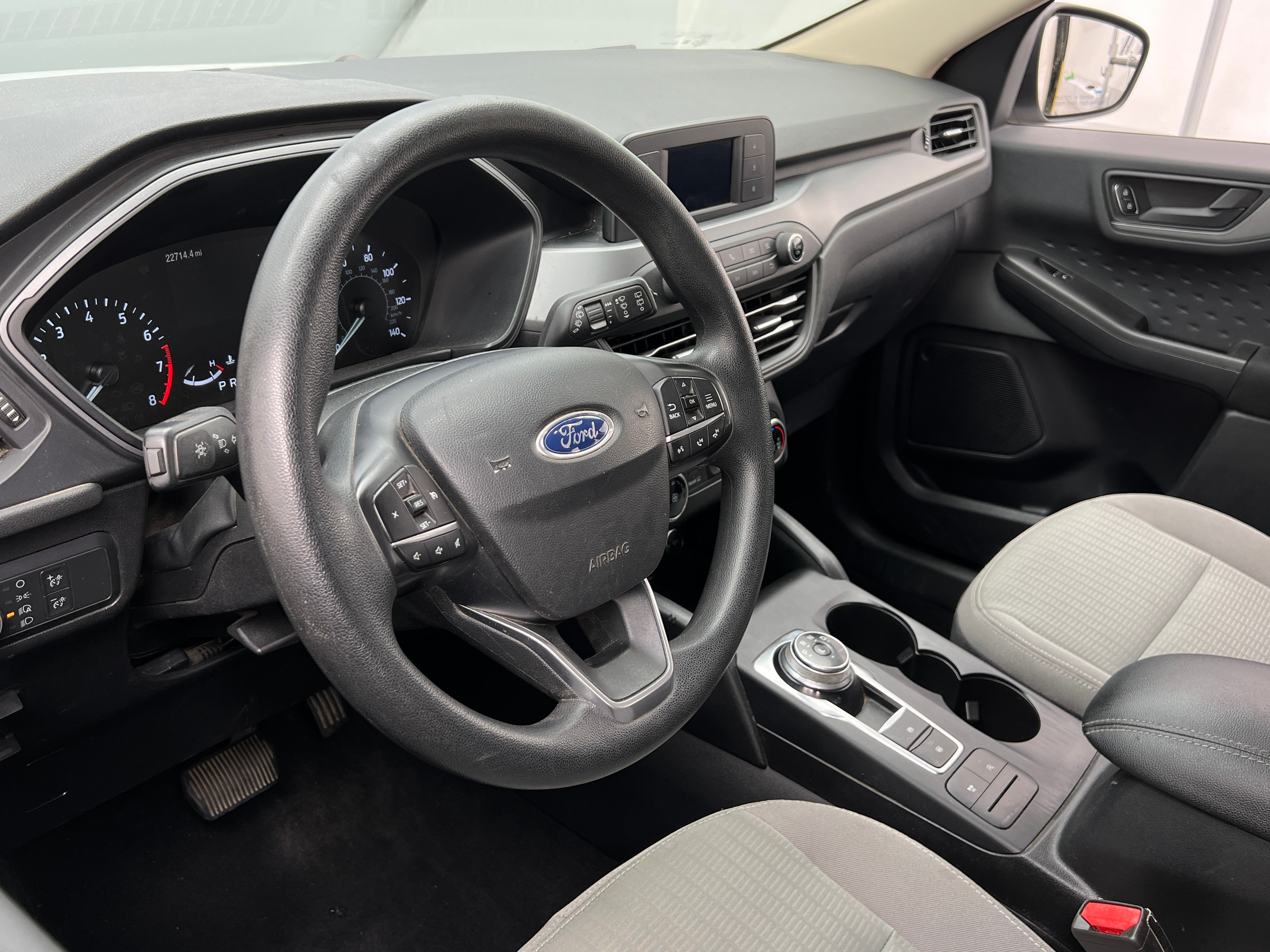 2020 Ford Escape S 5