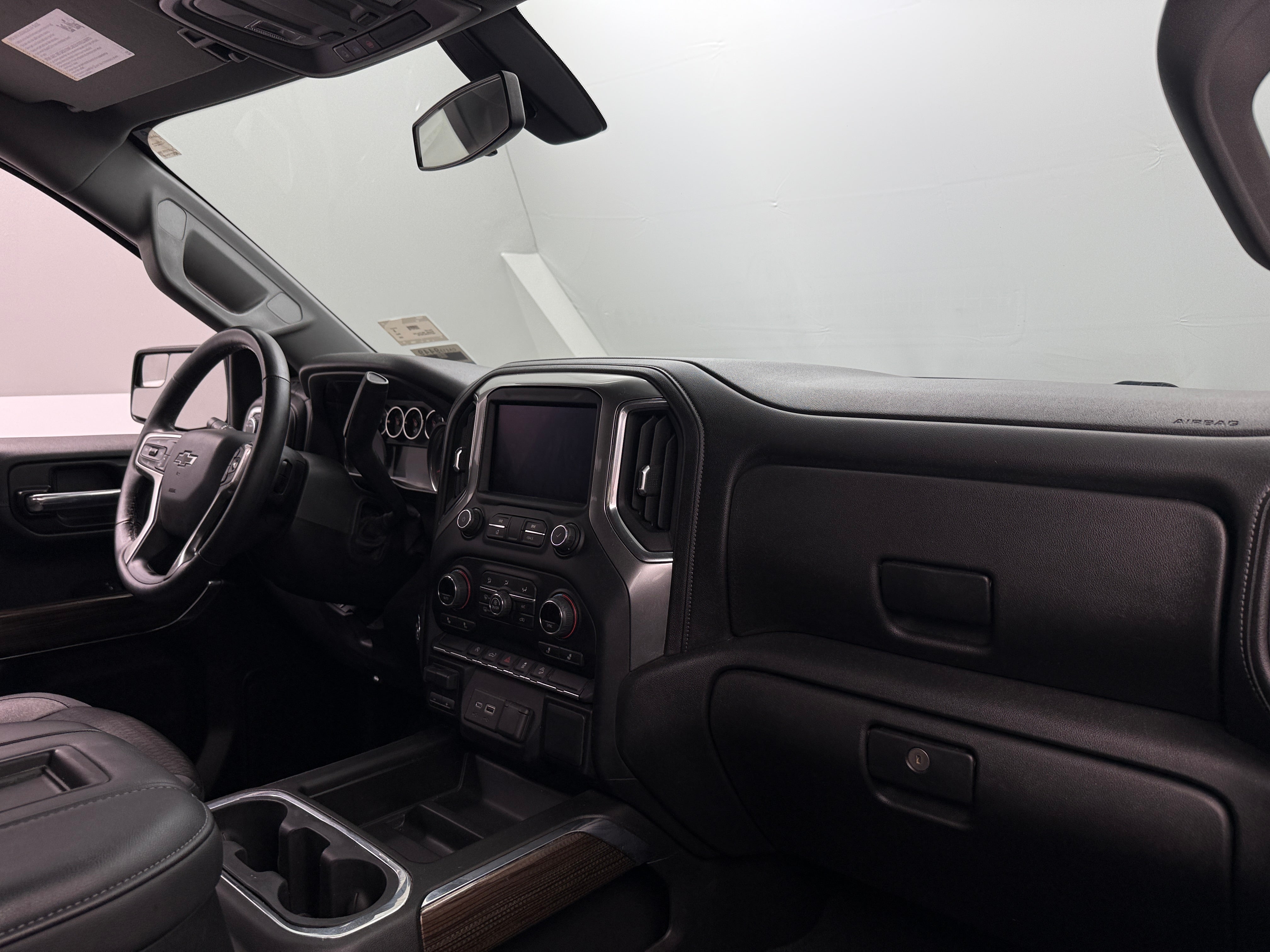 2020 Chevrolet Silverado 1500  3