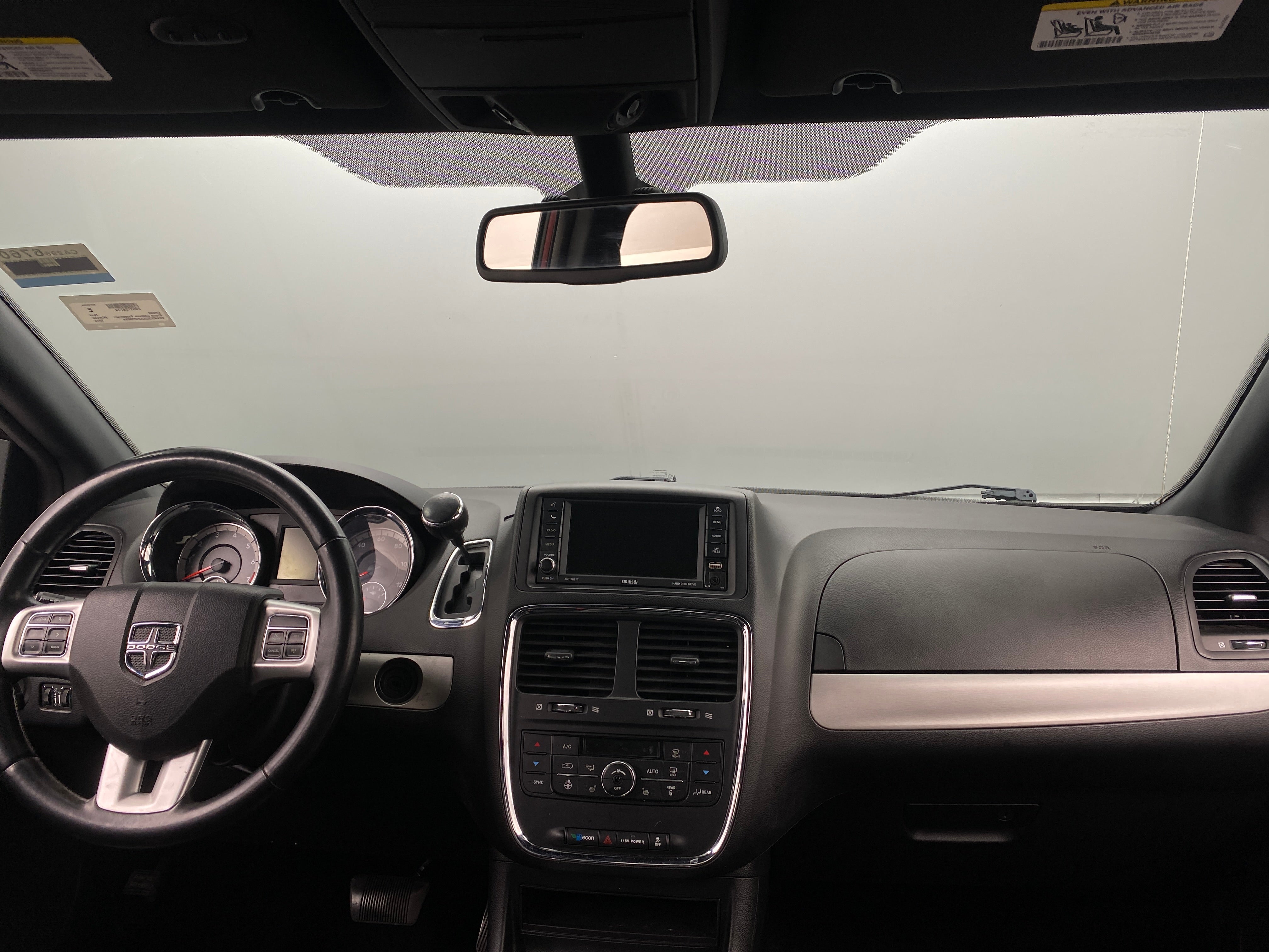 2018 Dodge Grand Caravan SE 2