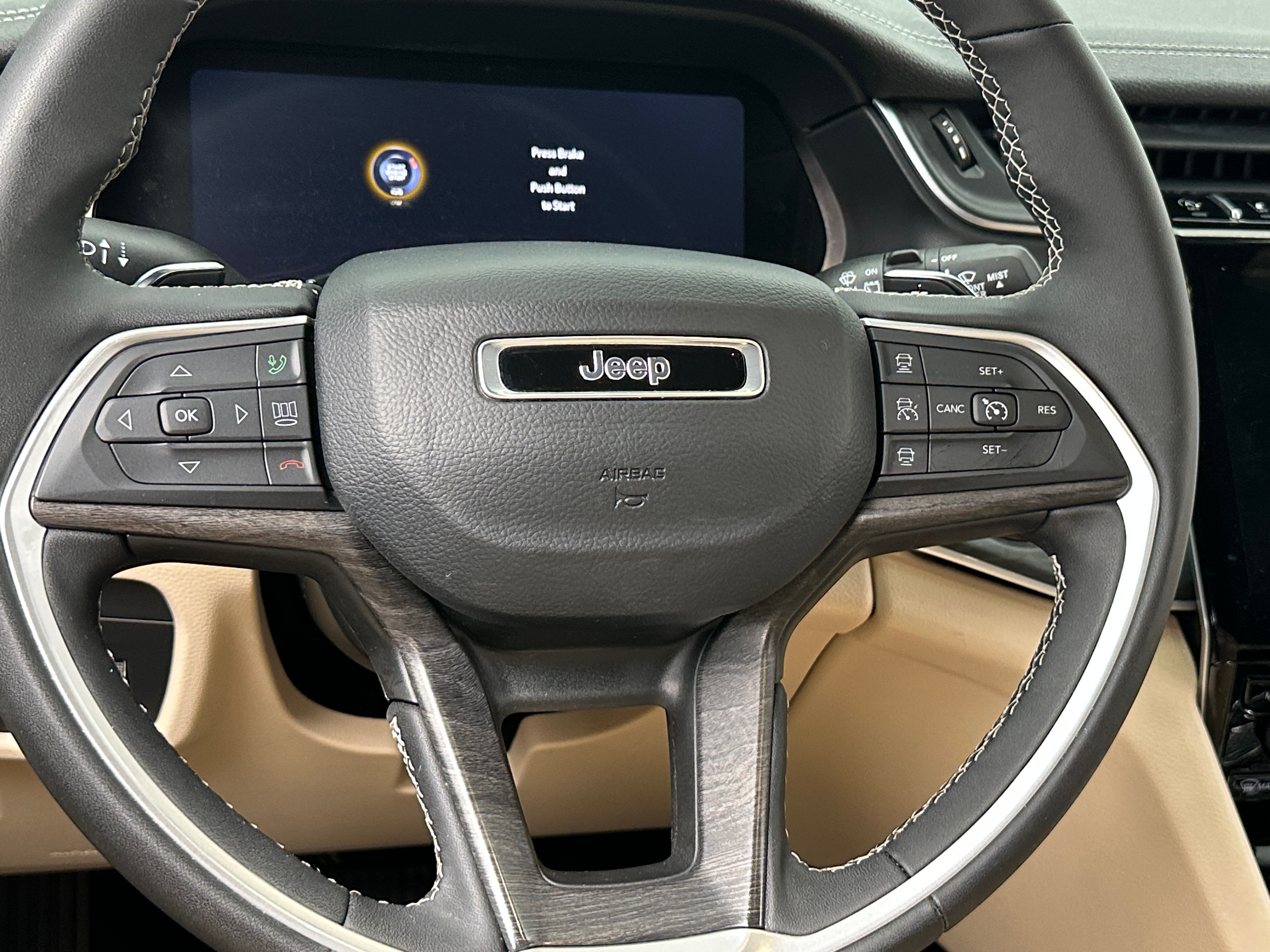 2024 Jeep Grand Cherokee Limited Edition 4