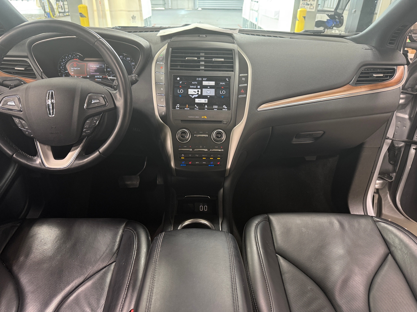 Thumbnail: 2019 Lincoln MKC - 2