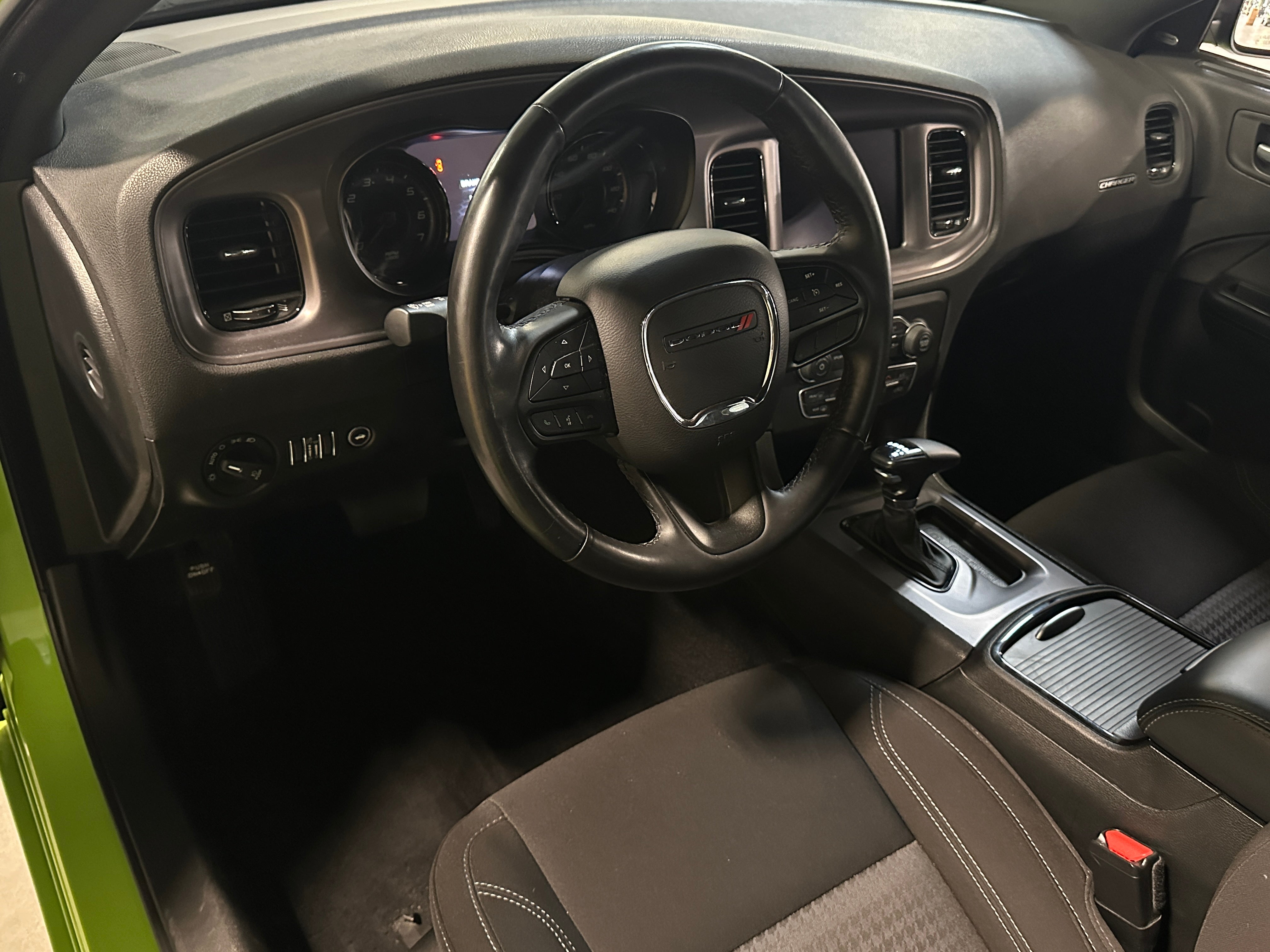 2023 Dodge Charger SXT 3