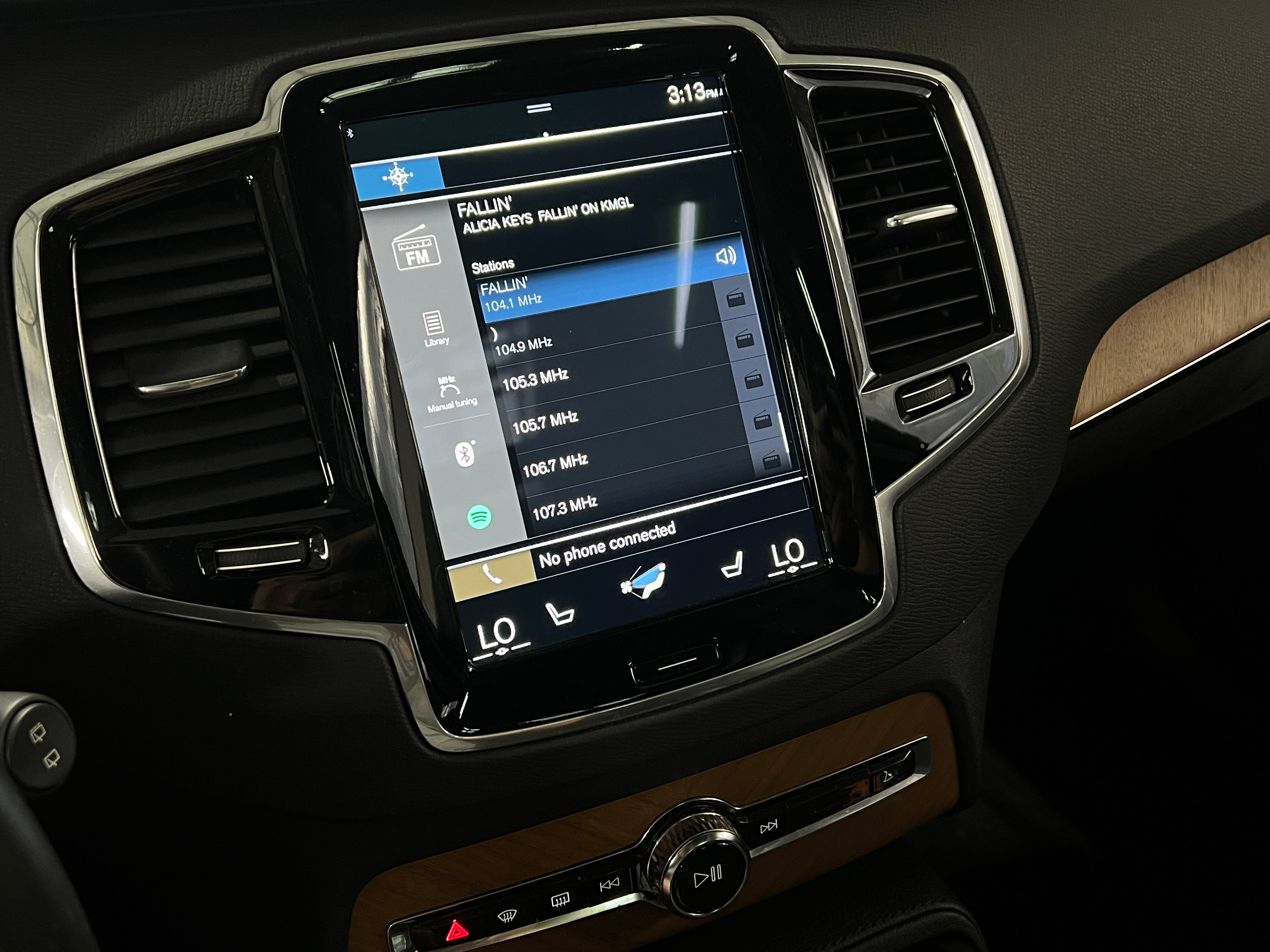 2022 Volvo XC90  3
