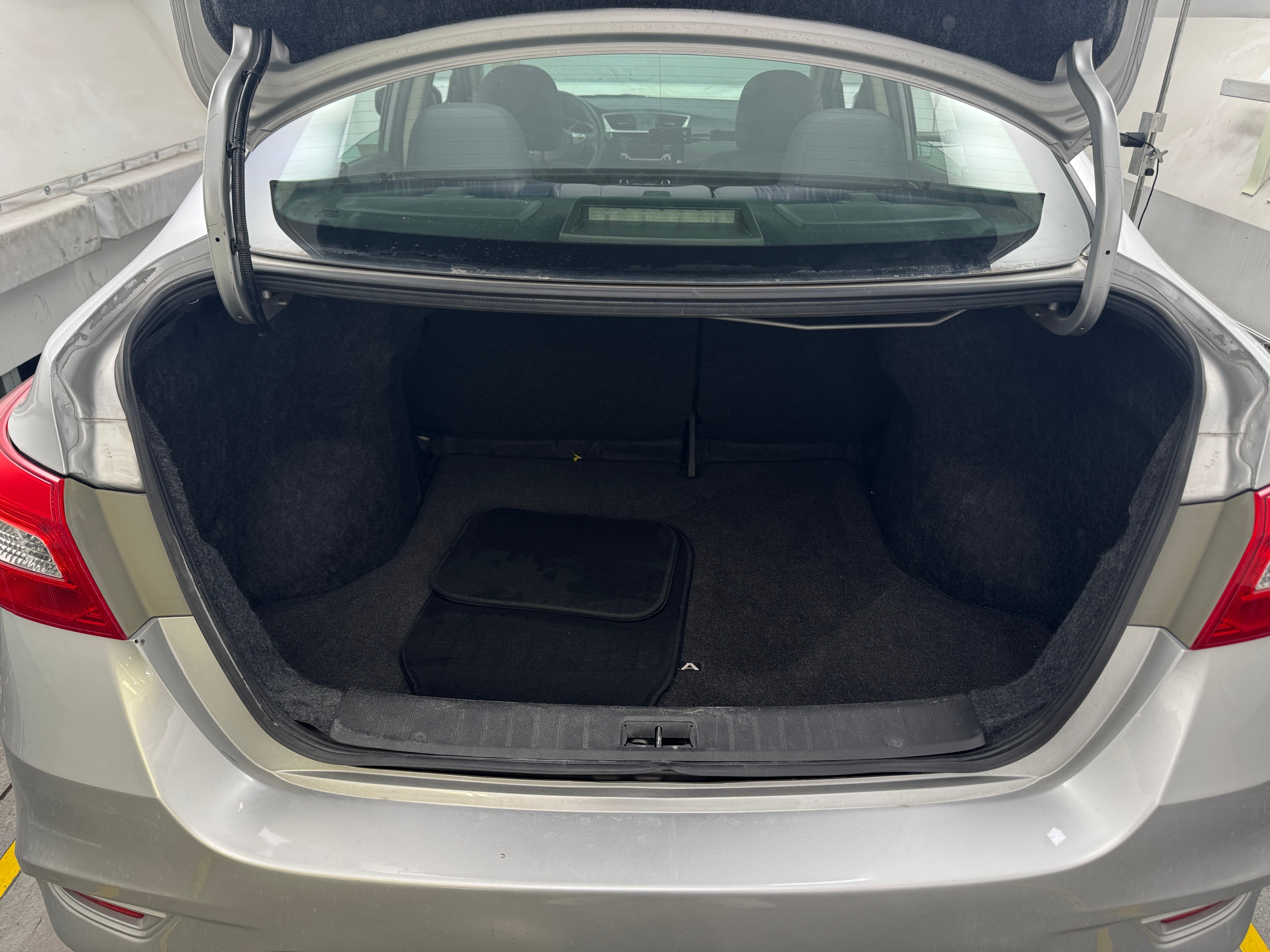 2017 Nissan Sentra SV 7