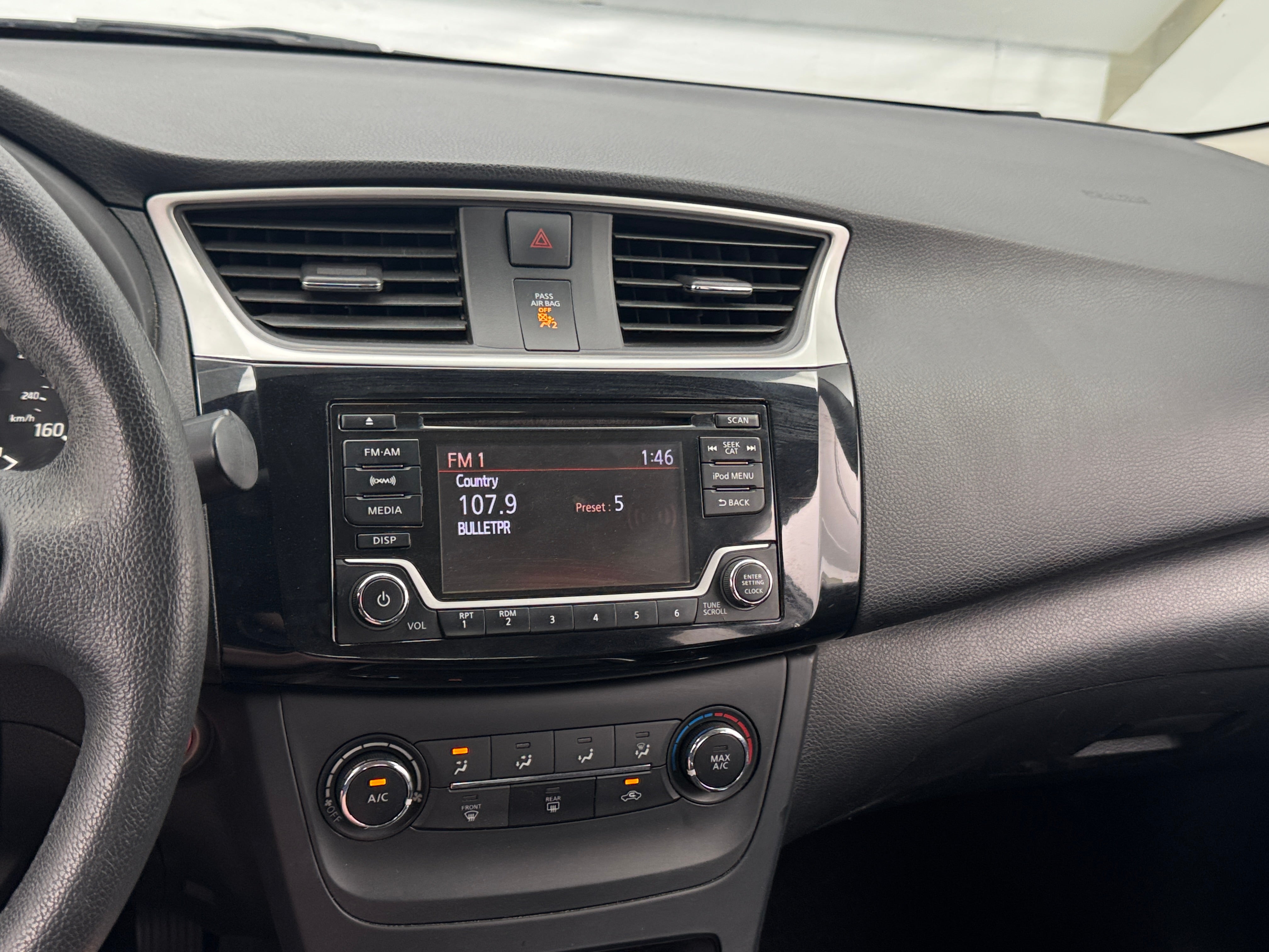2017 Nissan Sentra SV 4